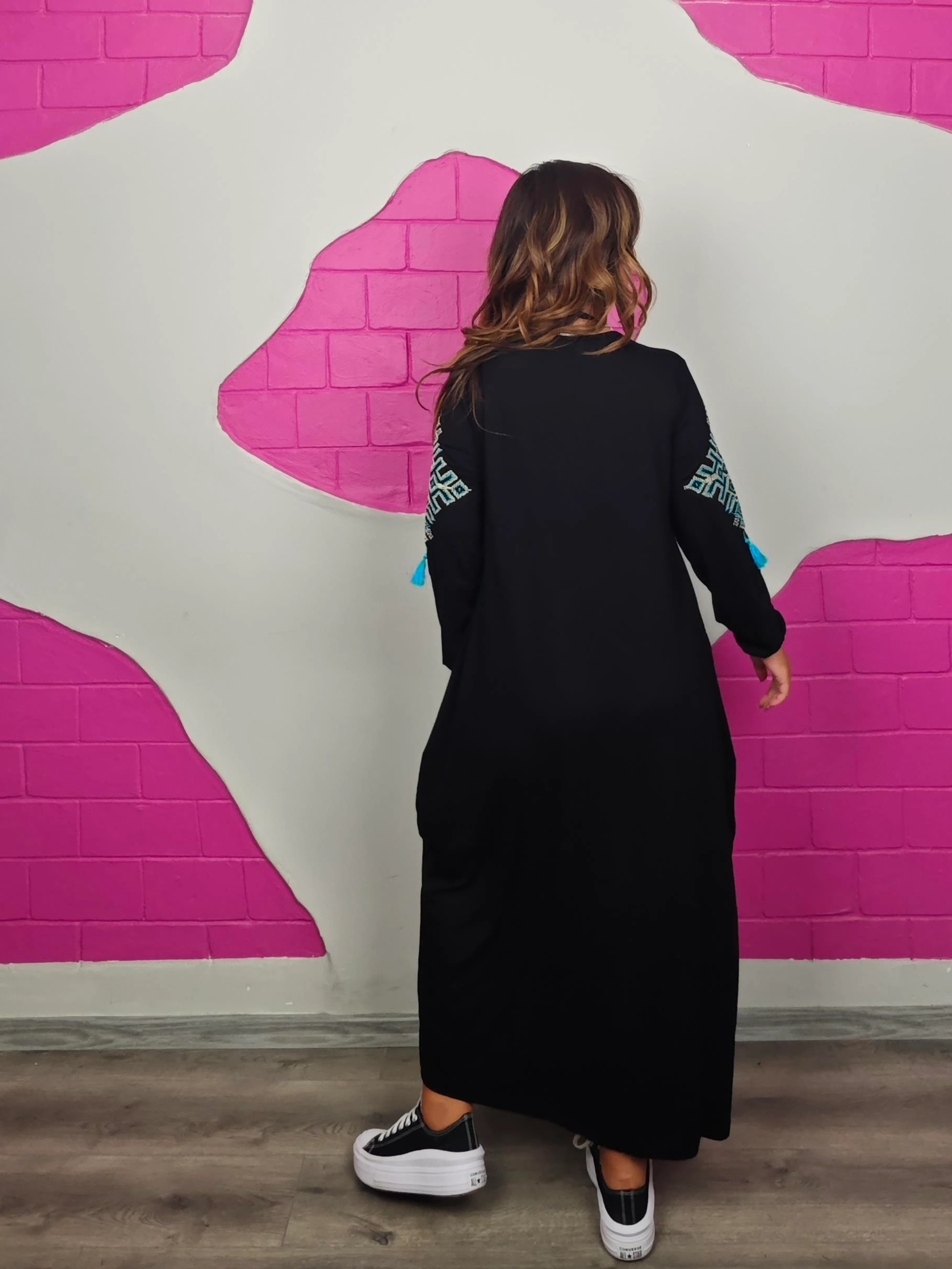 BÜYÜK BEDEN MAVİ NAKIŞLI ELBİSE