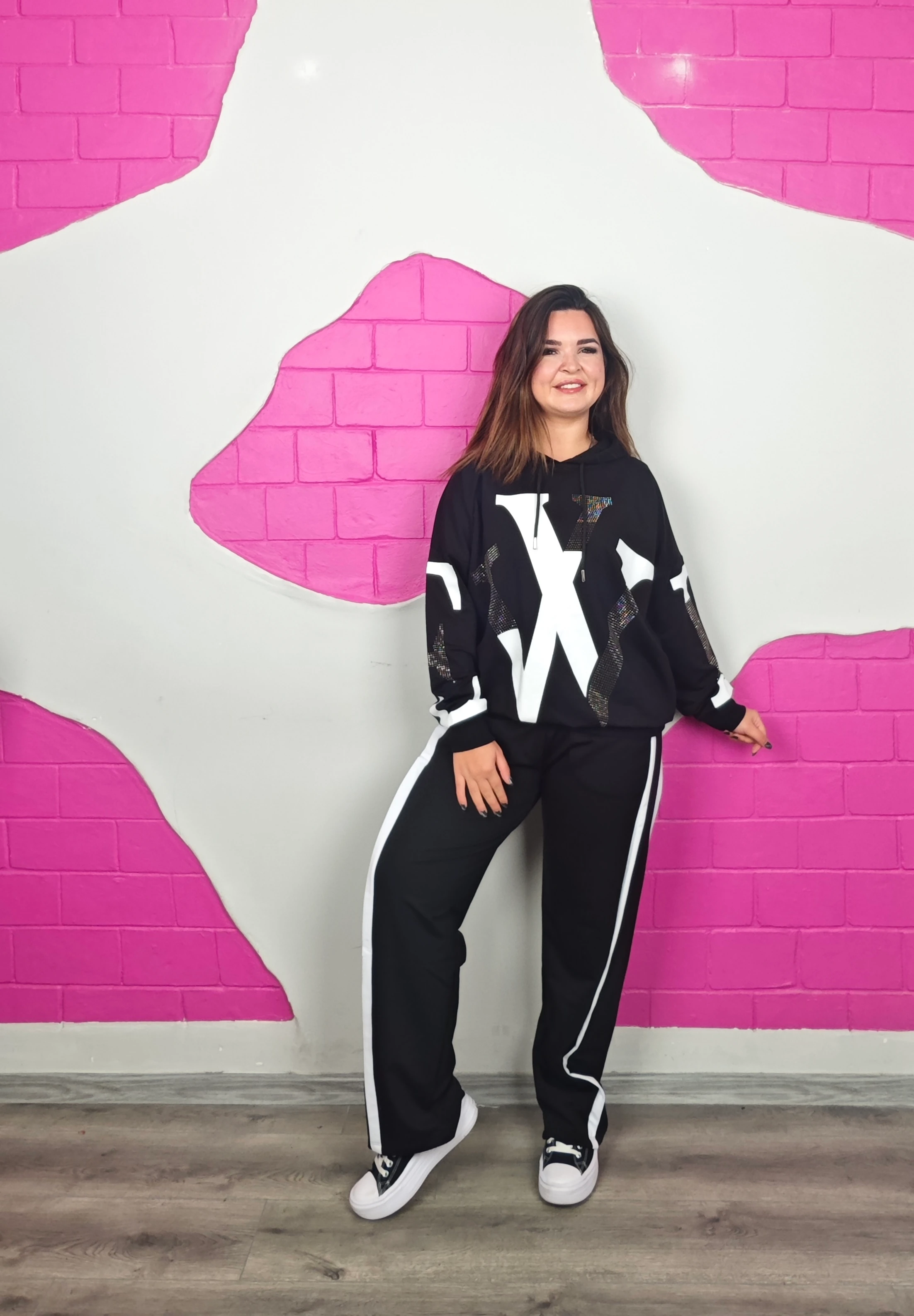 BÜYÜK BEDEN BASKILI VE TAŞLI TAKIM