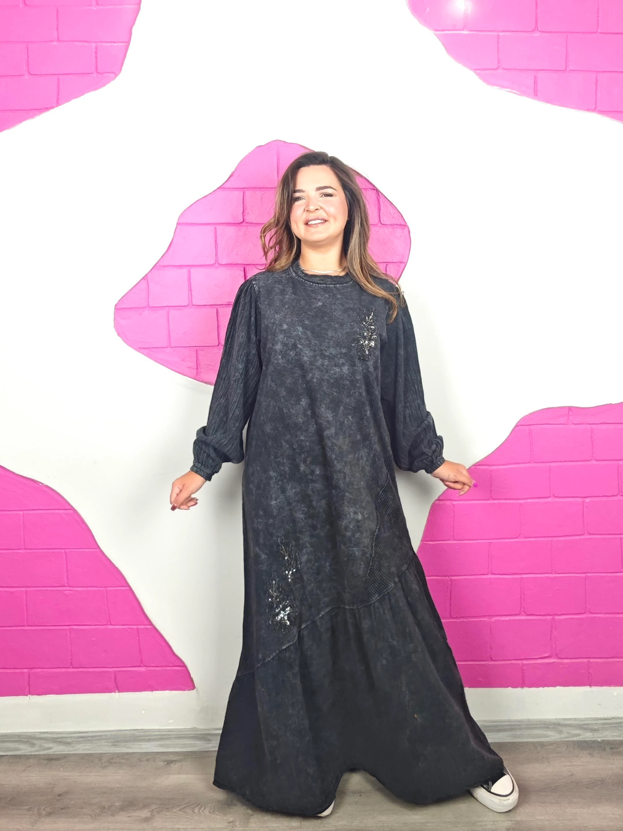 BÜYÜK BEDEN YIKAMALI FIRFIRLI ANTRASİT ELBİSE