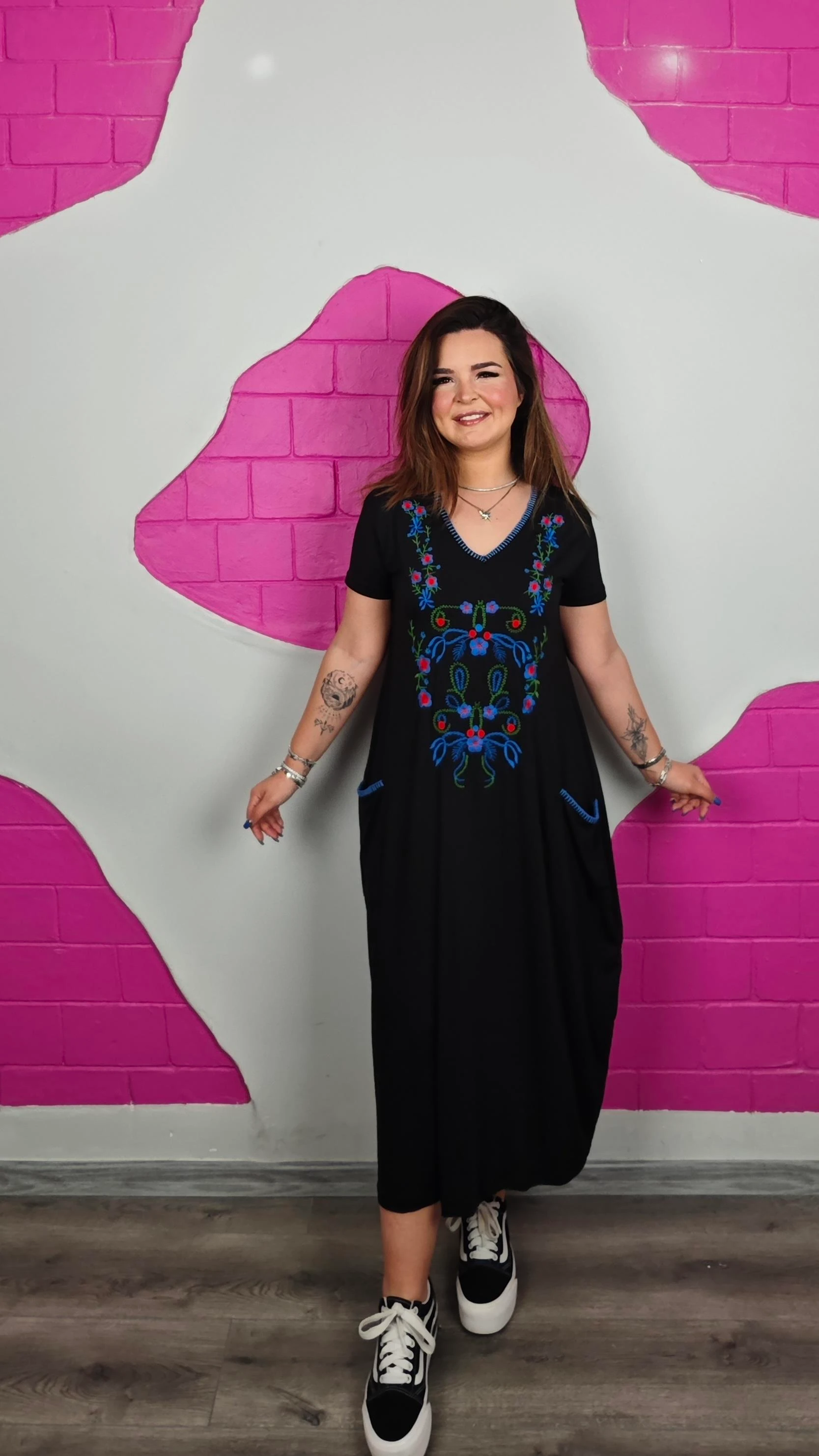 BÜYÜK BEDEN TORBA MAVİ NAKIŞLI ELBİSE