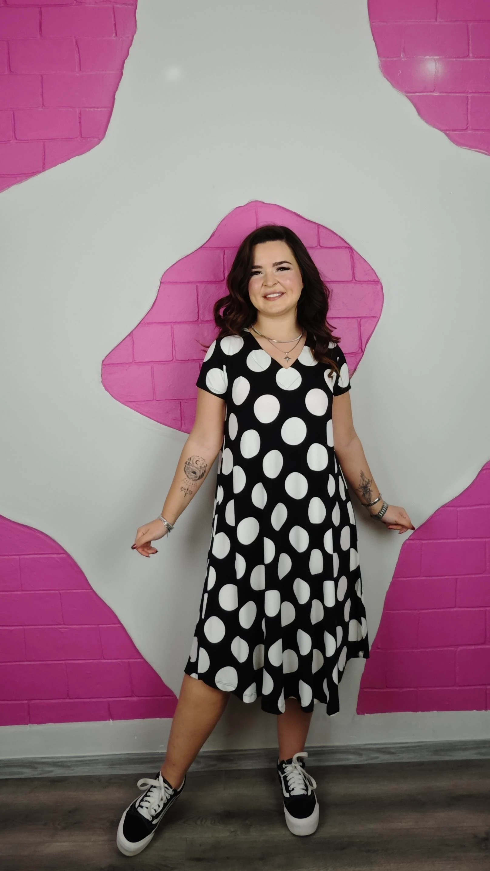 VİSKON PENYE PUANTİYE DESENLİ ELBİSE