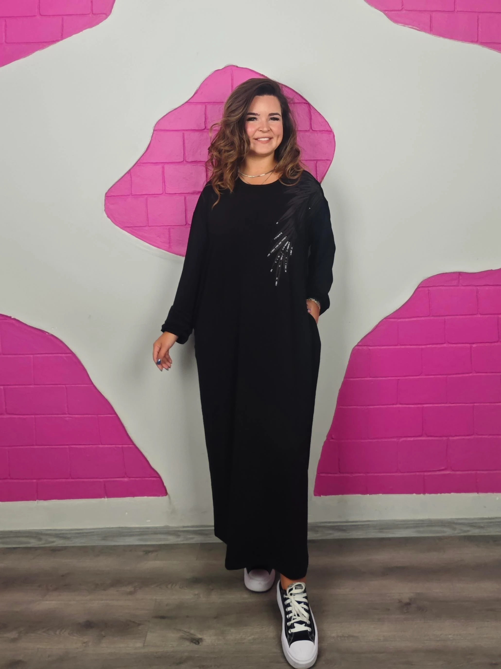 BÜYÜK BEDEN BATTAL SİYAH YAPRAKLI ELBİSE