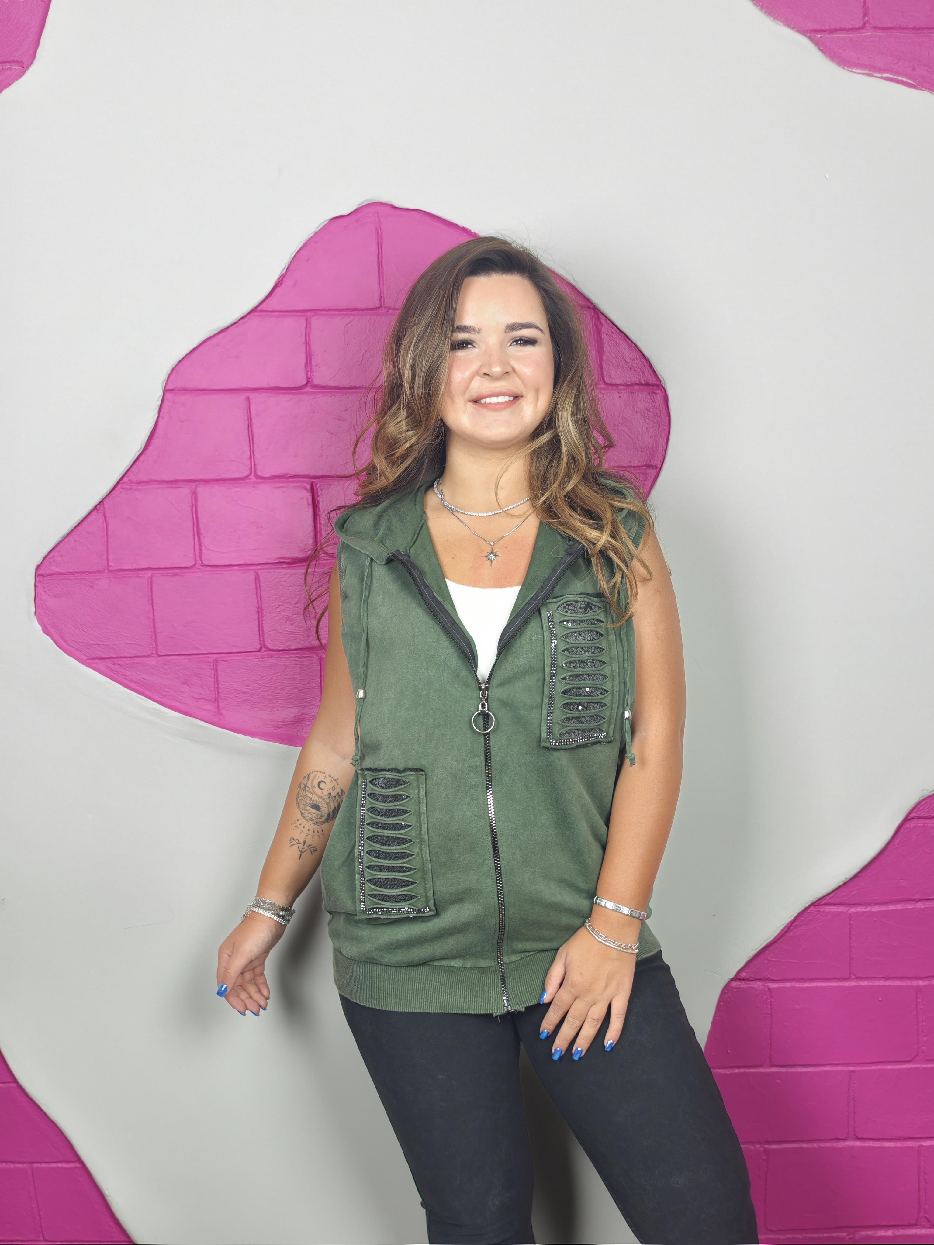 BÜYÜK BEDEN PAYETLİ KAPÜŞONLU HAKİ YELEK 24 EYLÜL KARGO ÖN SİPARİŞ