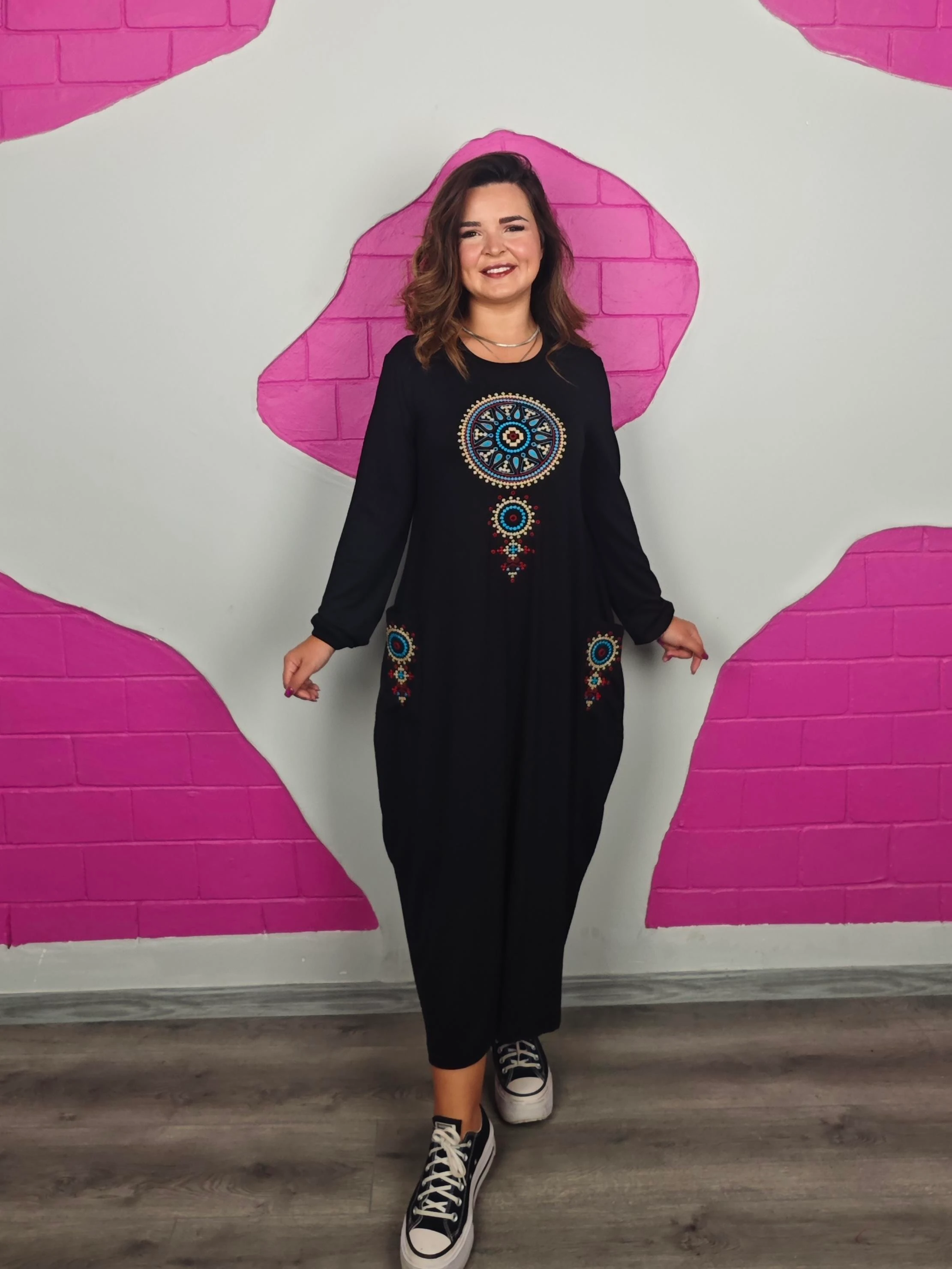 BÜYÜK BEDEN MANDALA UZUN KOL NAKIŞLI ELBİSE