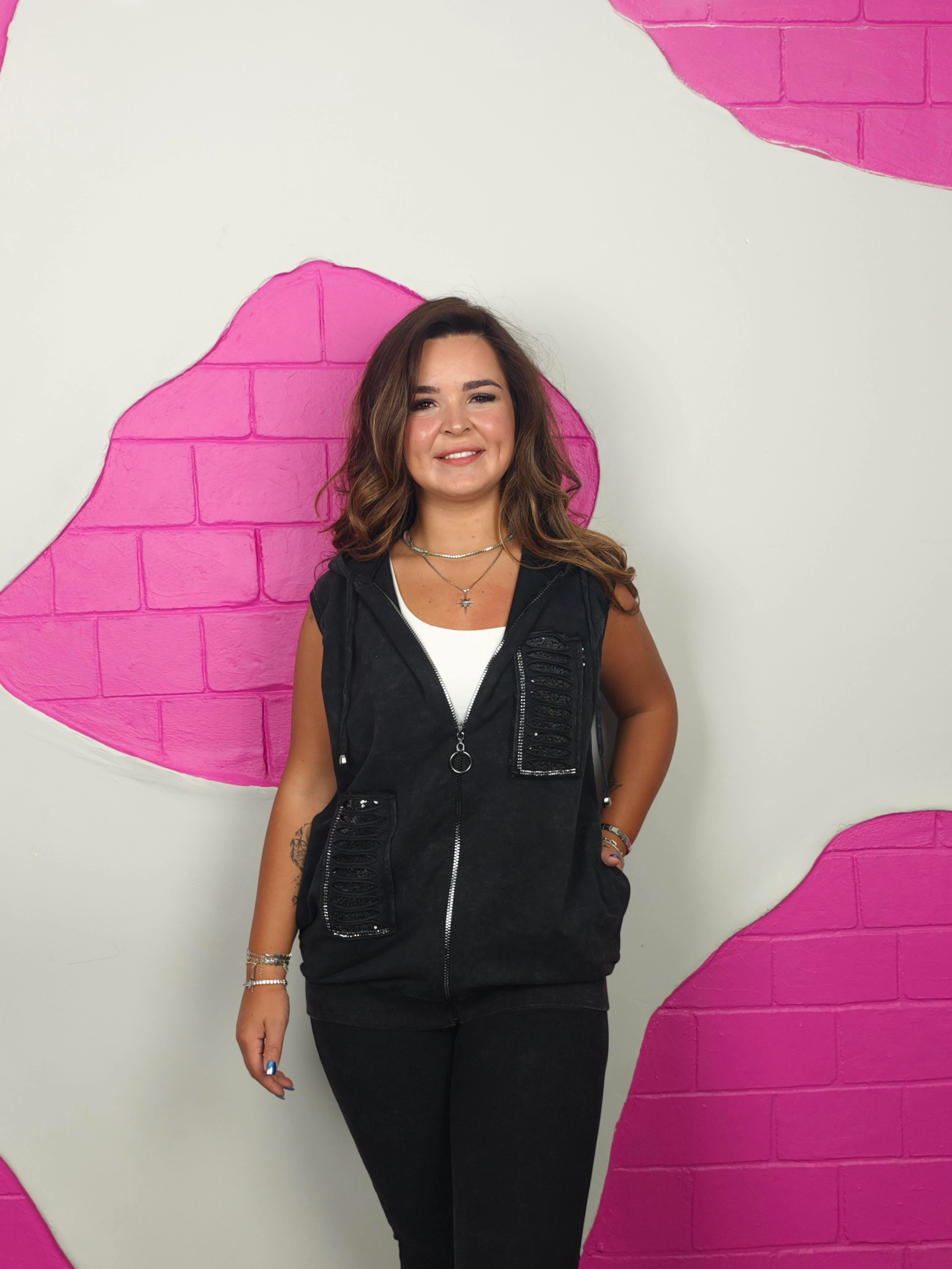 BÜYÜK BEDEN PAYETLİ KAPÜŞONLU ANTRASİT YELEK 24 EYLÜL KARGO ÖN SİPARİŞ