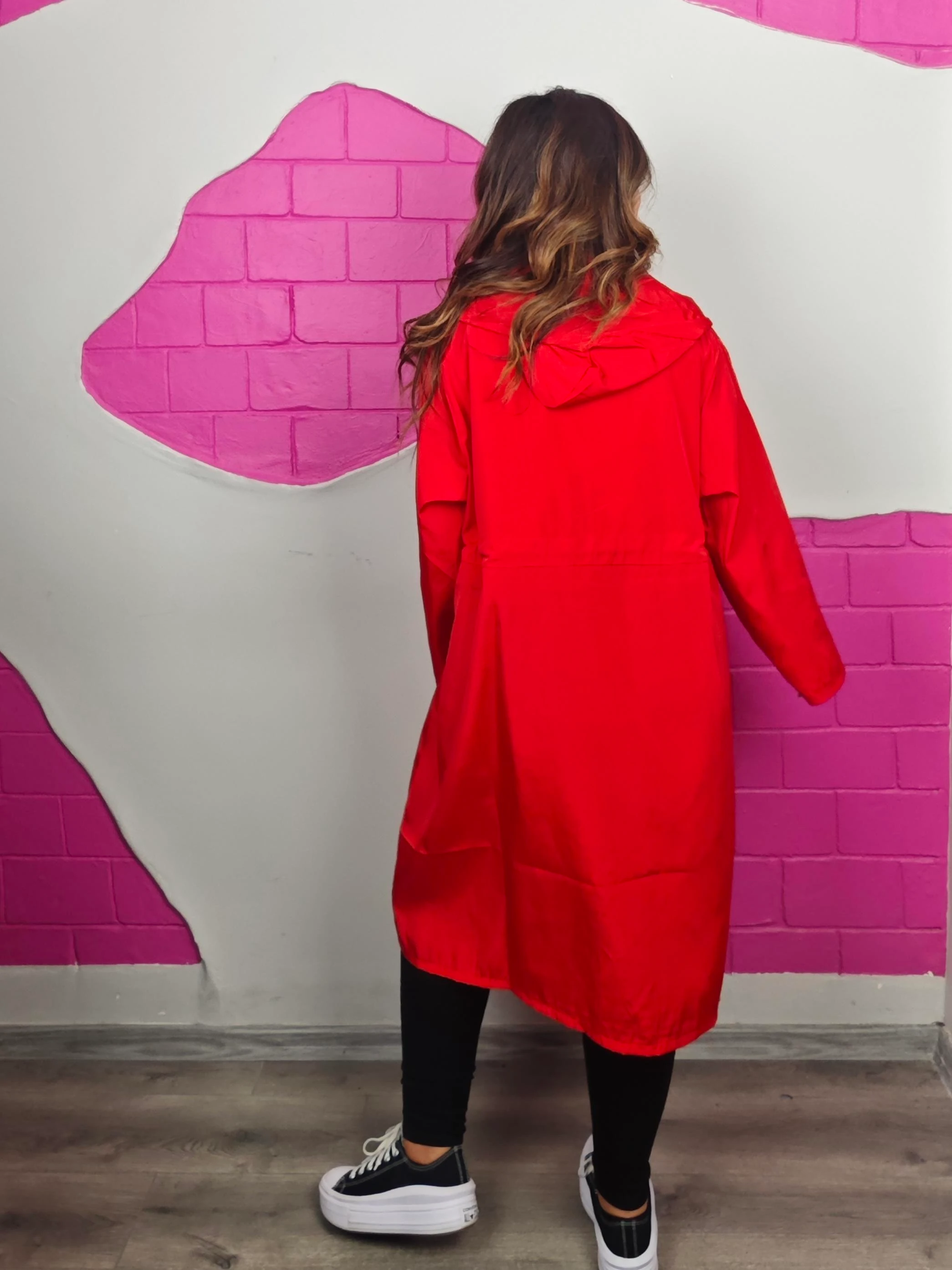 BÜYÜK BEDEN KIRMIZI RÜZGARLIK