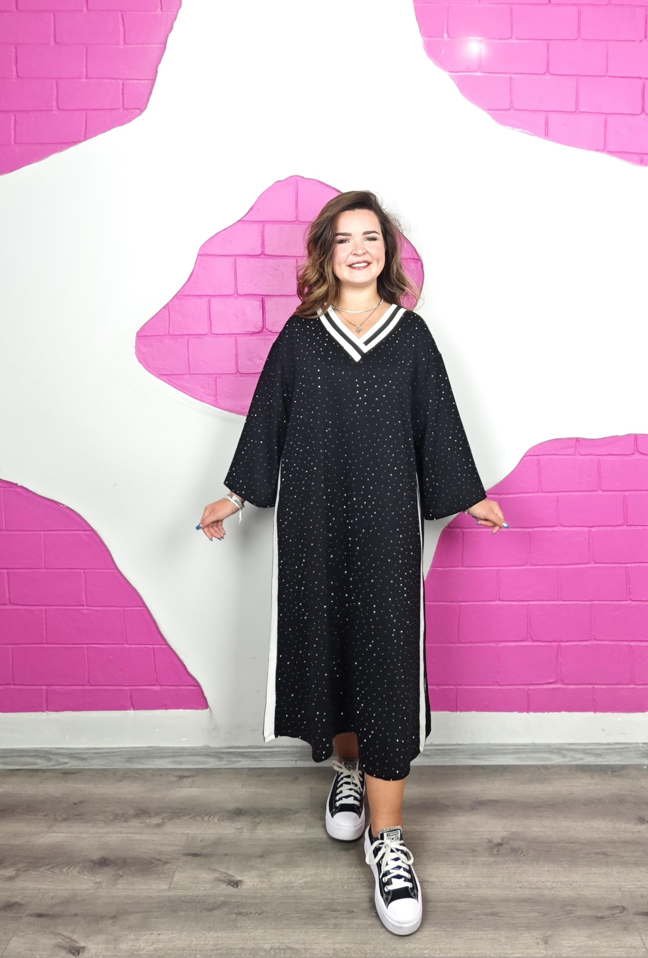 BÜYÜK BEDEN YAKA ŞERİTLİ TAŞLI ELBİSE