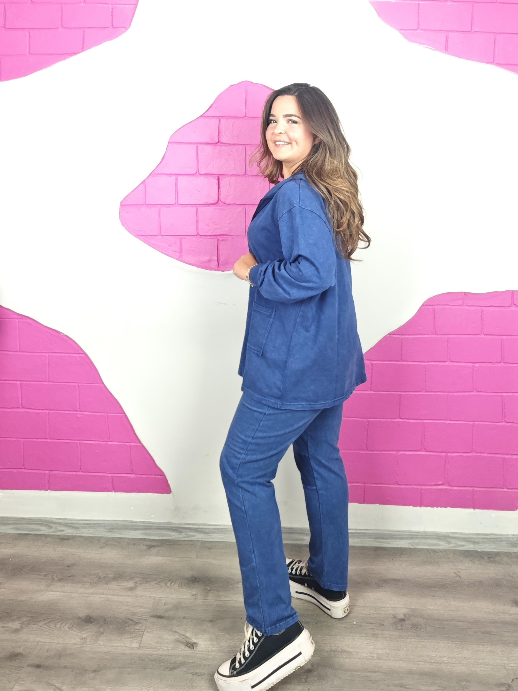 BÜYÜK BEDEN LACİVERT FİLELİ YIKAMALI TAKIM