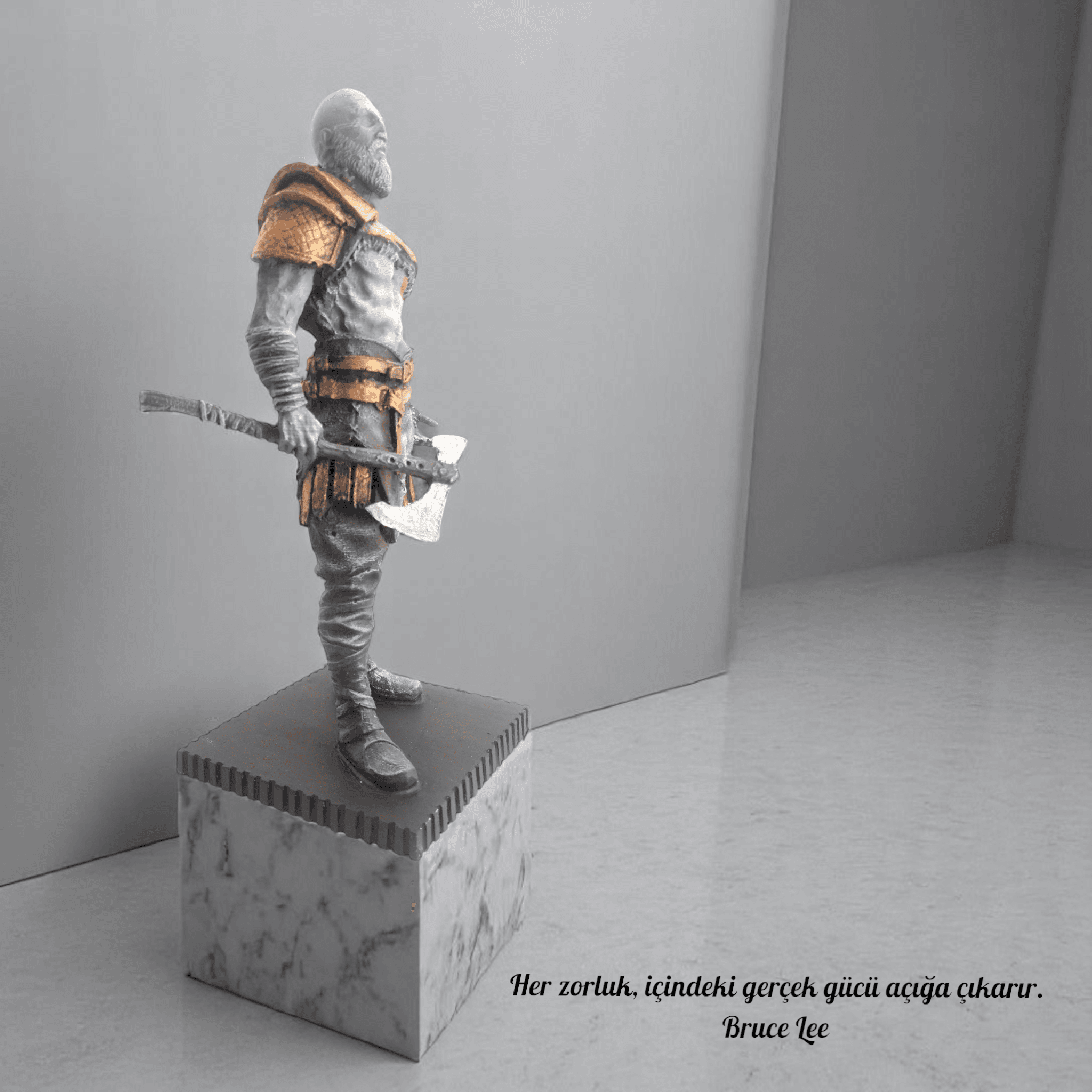 Kratos Büst Dekoratif Obje PES06 