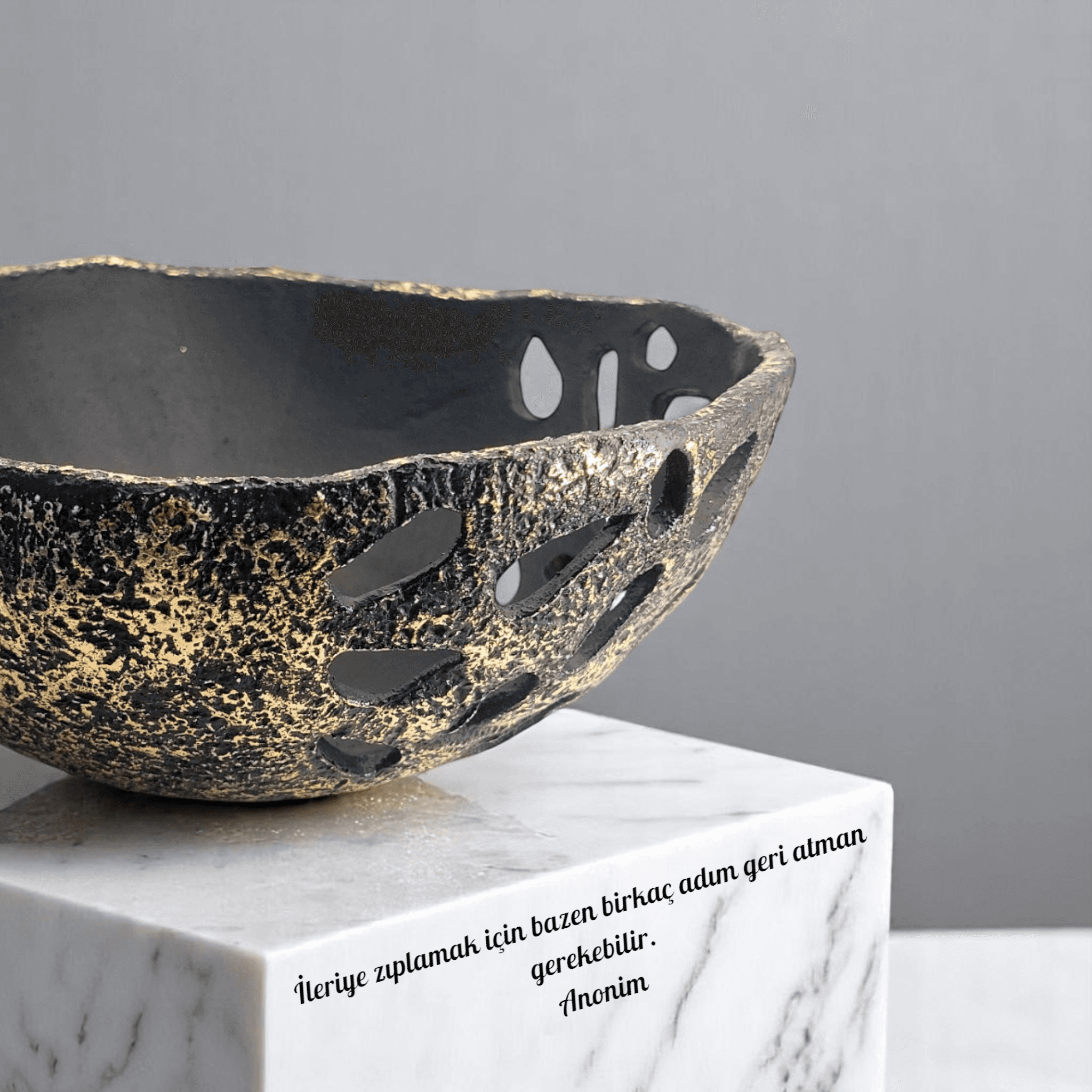 Altın Varaklı Stonware Dekoratif Tabak TBK09 