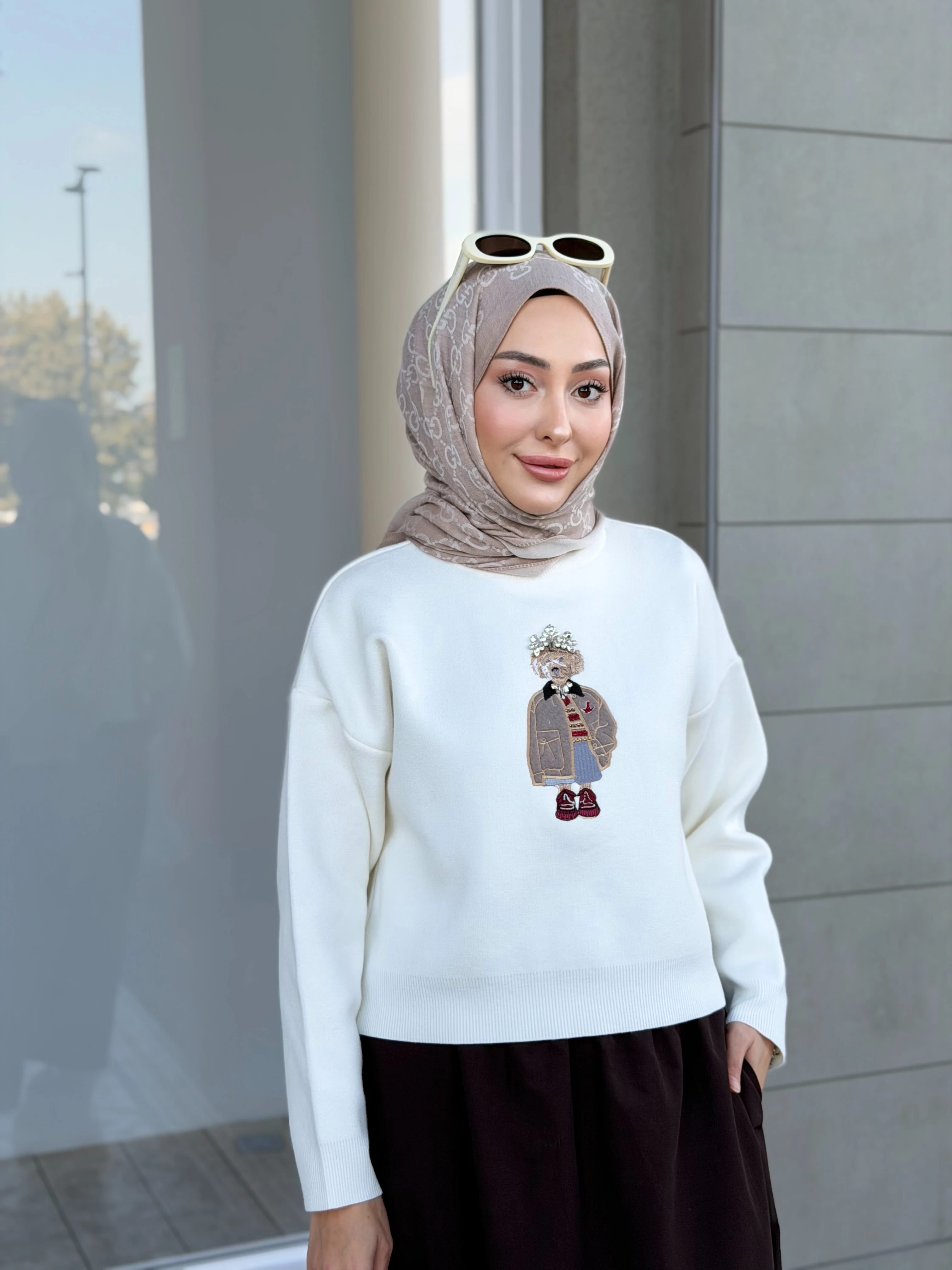 BYMN NAKIŞ KAZAK EKRU