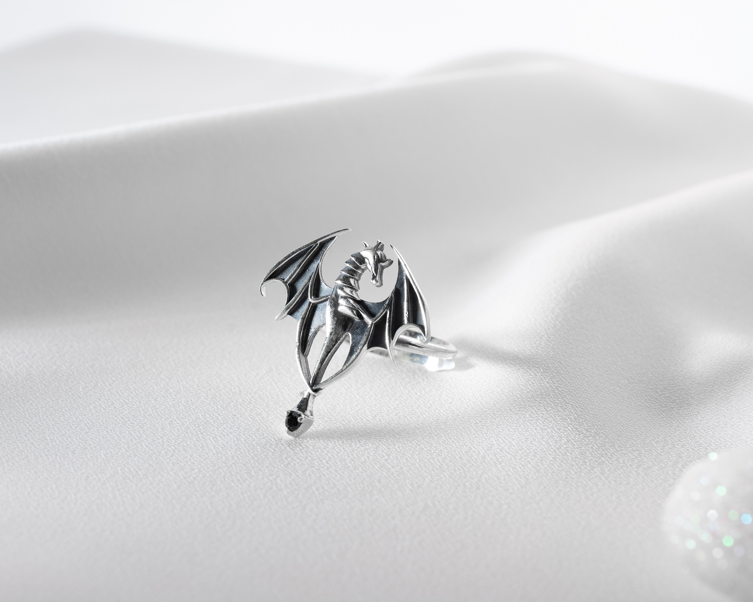 Dragon Ring: Symbol of Power and Majesty