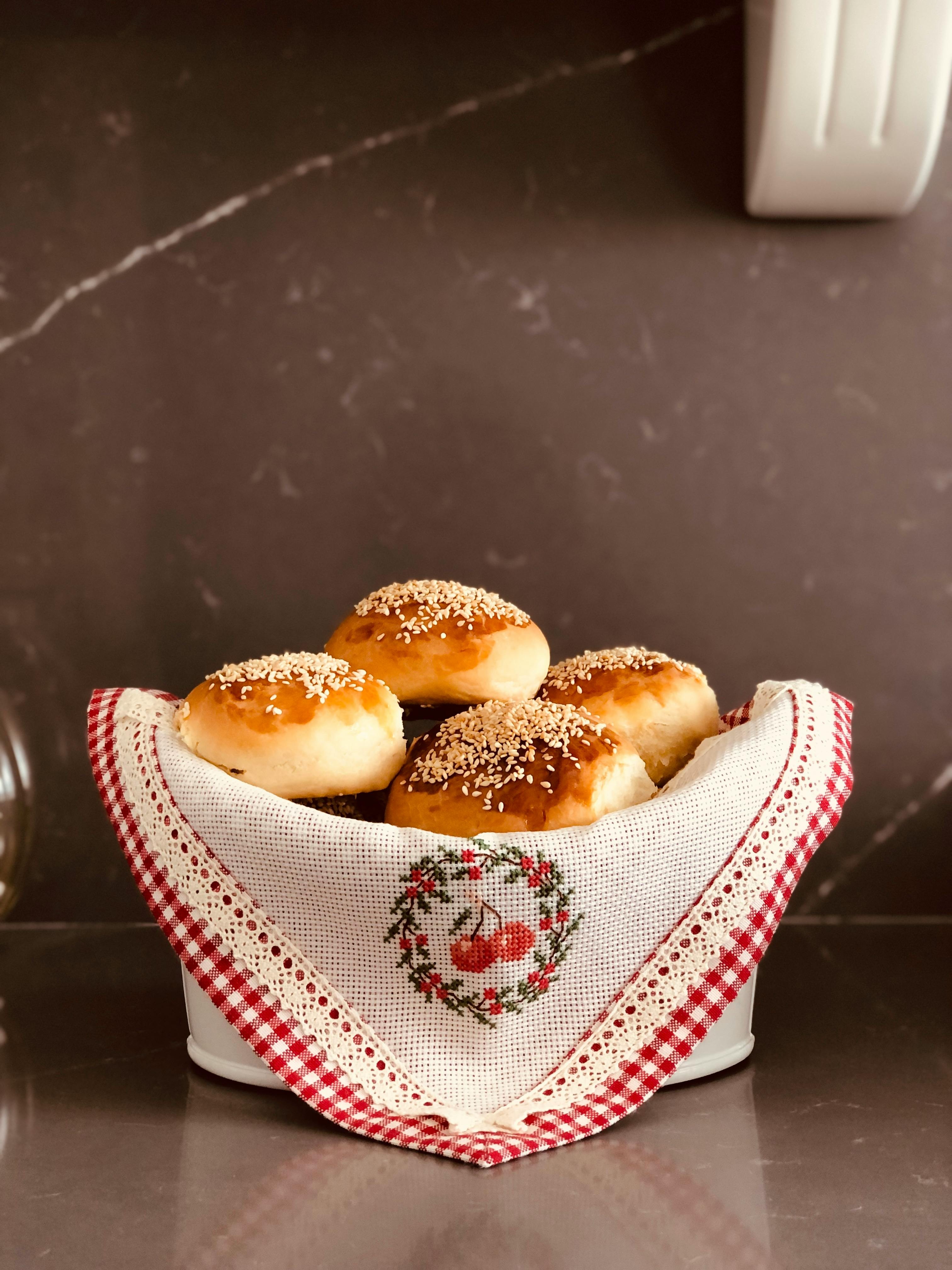 Glutensiz Poğaça: Sağlıklı Atıştırmalıkların Yeni Gözdesi
