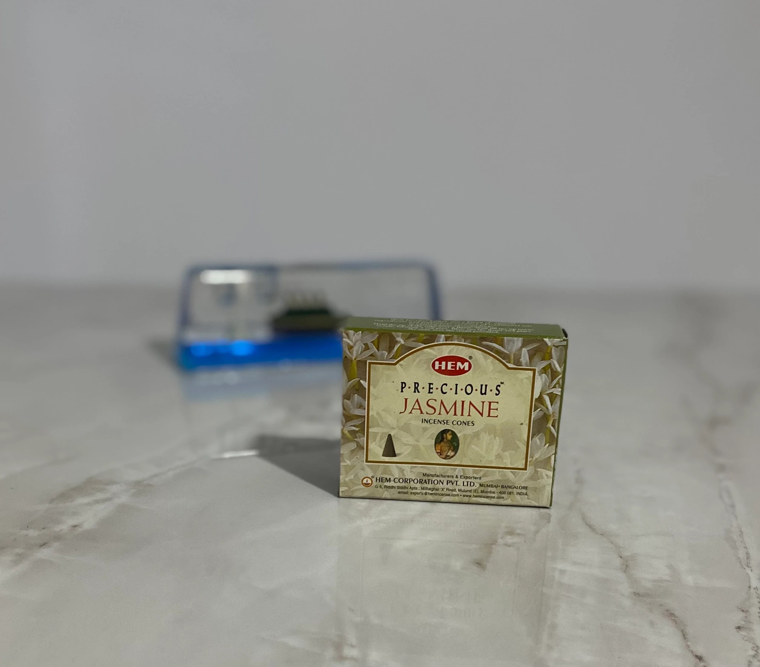 (Jasmıne) Yasemin Konik Tütsü