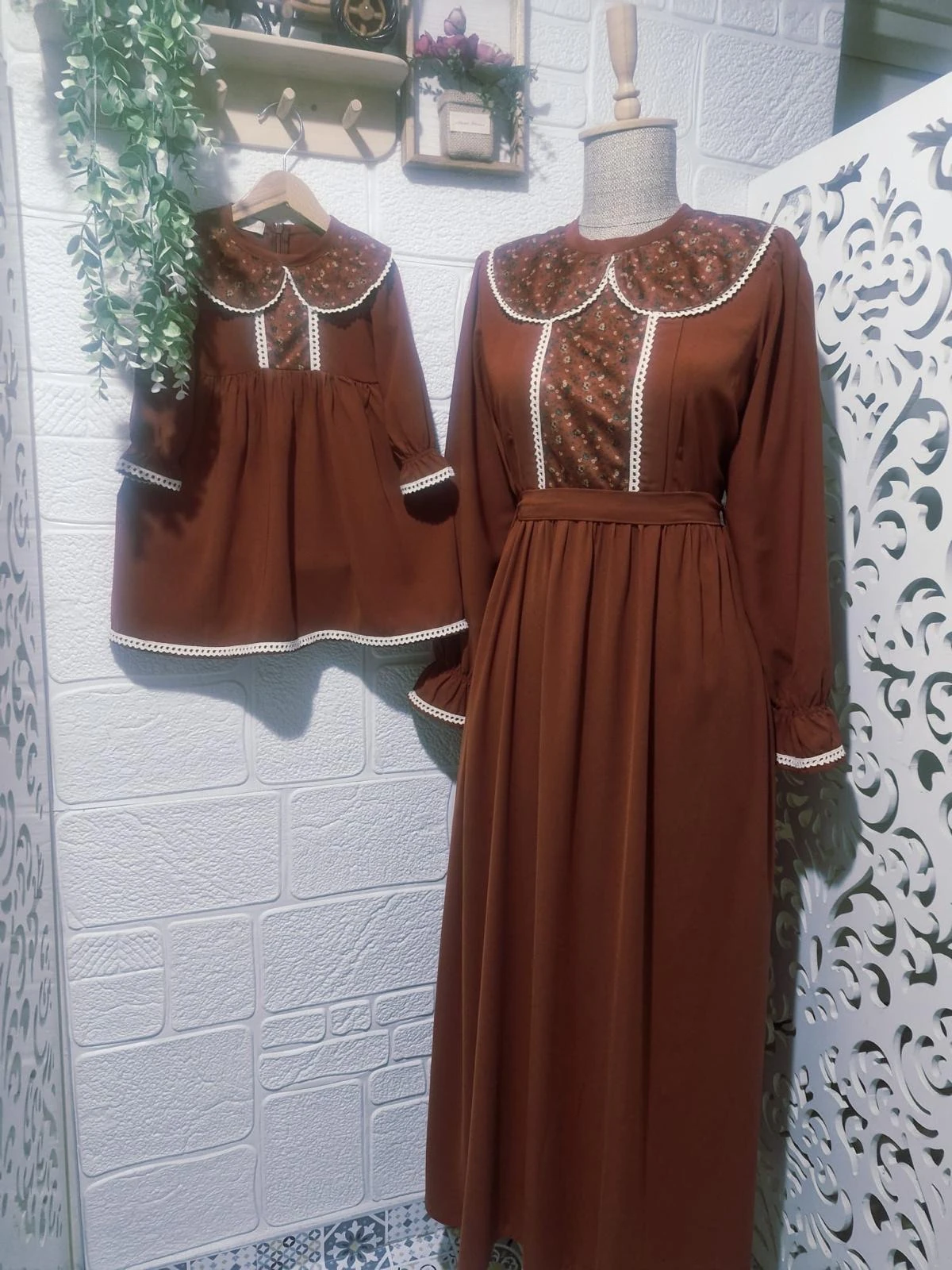 Anne-Kız Takım Kiremit