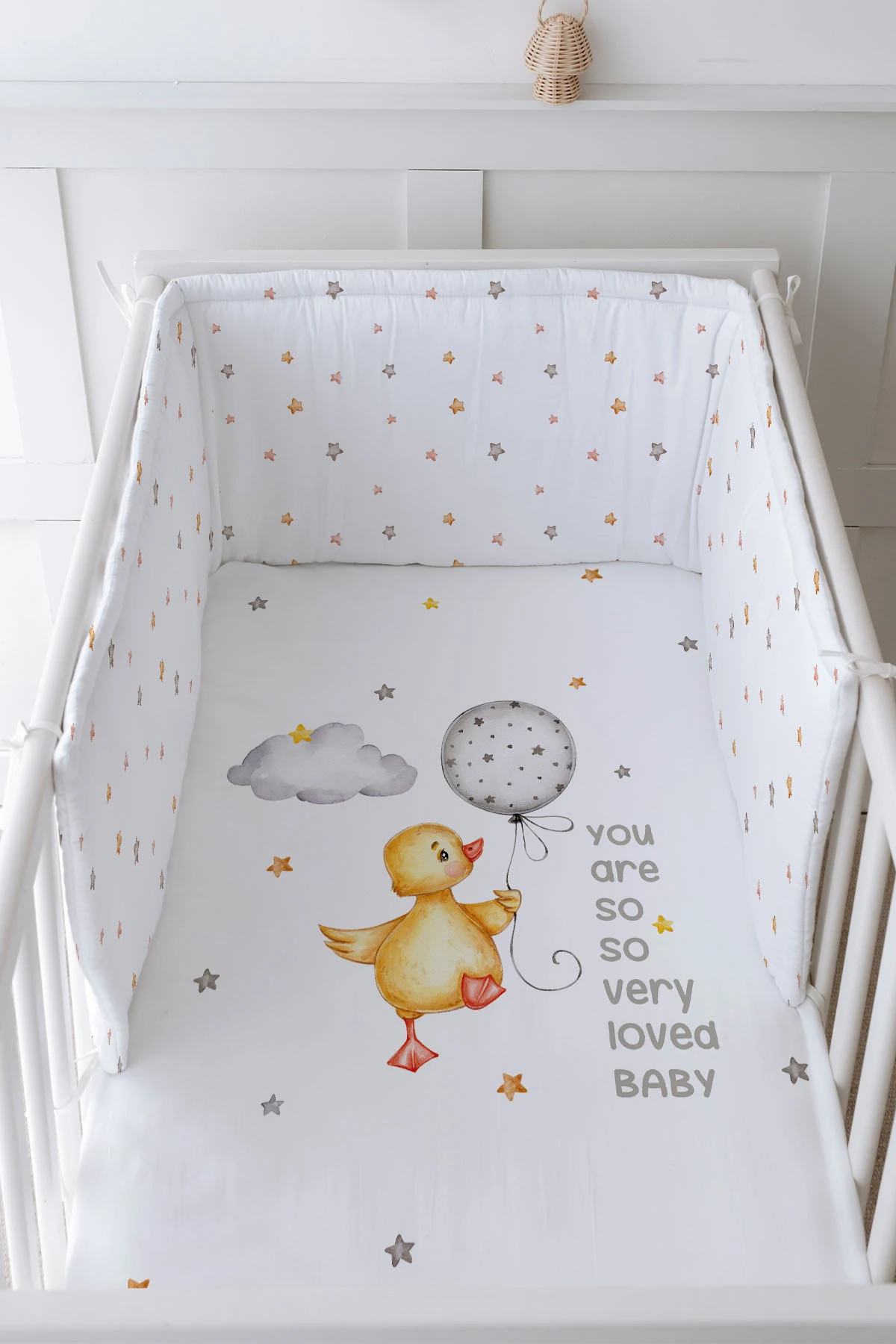 Bebek Başucu Koruyucu ve Baskılı Çarşaflı Uyku Seti - Pure Baby Serisi - Sevimli Ördek