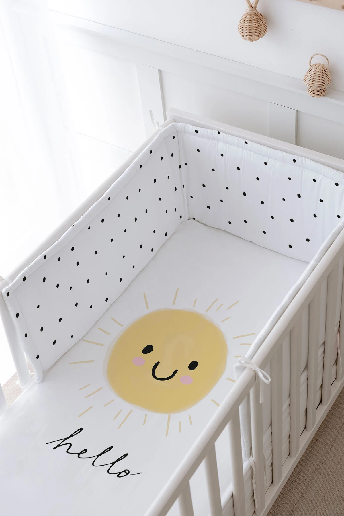 Bebek Başucu Koruyucu Ve Baskılı Çarşaflı Uyku Seti - Pure Baby Serisi - Gülen Güneş