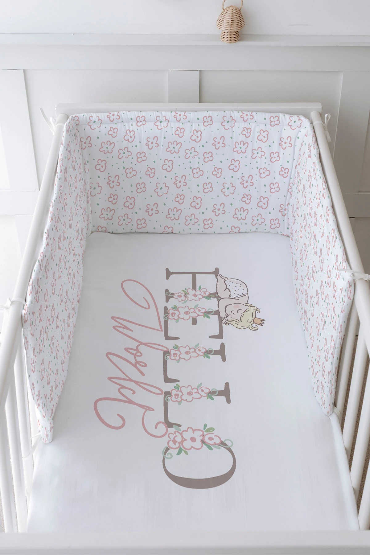 Bebek Başucu Koruyucu ve Baskılı Çarşaflı Uyku Seti - Pure Baby Serisi - Hello World