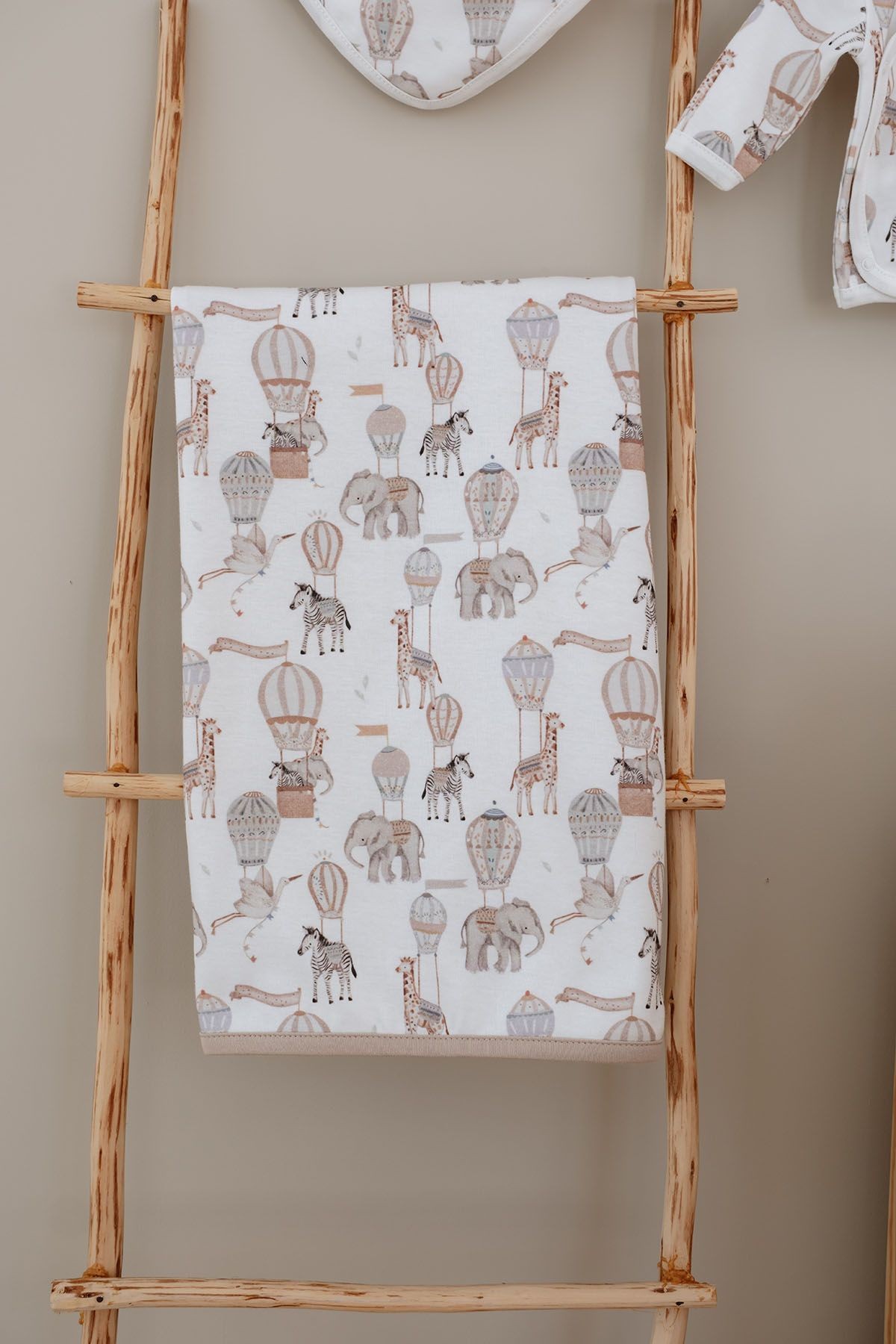 Organik Hastane Çıkışı - Pureline Series - Dreamland Safari