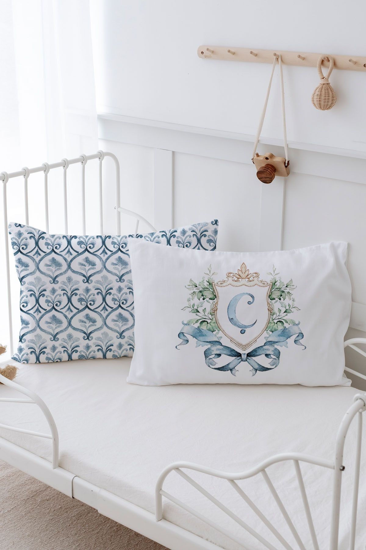 2'li Yastık Kılıfı  Blue Royal Series - Ç Harfi