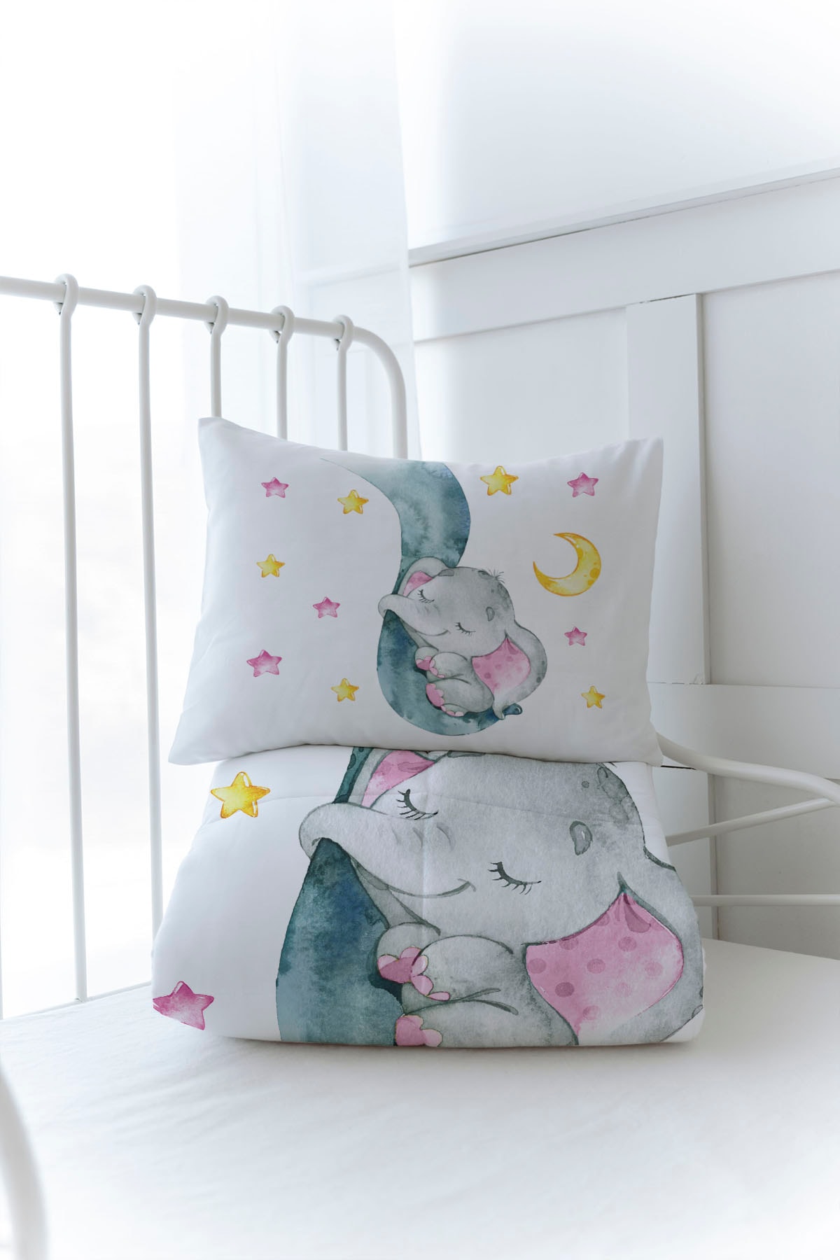Organik Baskılı Yorgan Seti - For Baby Serisi - Hortumda Uyuyan Pembe Fil