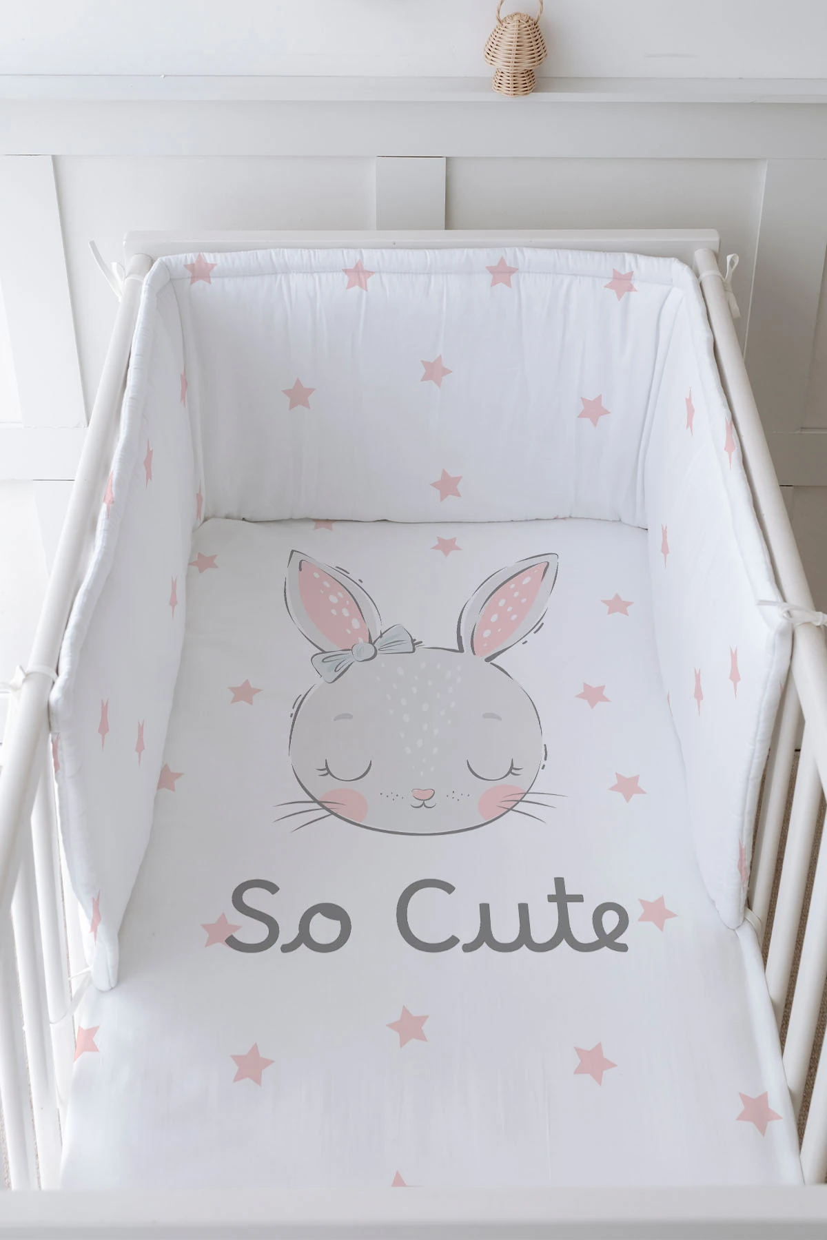 Bebek Başucu Koruyucu ve Baskılı Çarşaflı Uyku Seti - For Baby Serisi - Pembe Kulaklı Tavşan