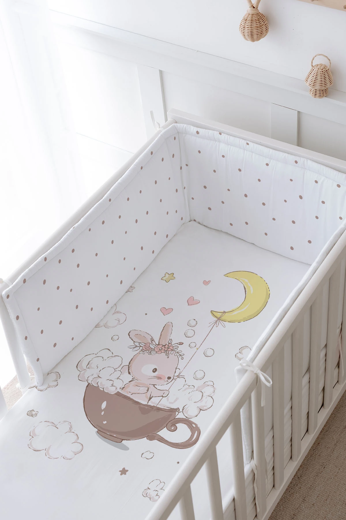 Bebek Başucu Koruyucu ve Baskılı Çarşaflı Uyku Seti - Pure Baby Serisi - Bir Fincan Tavşan