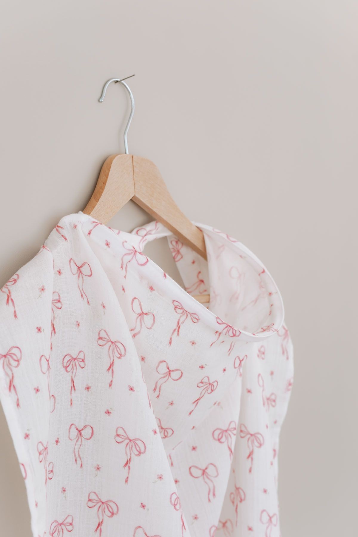 Müslin Emzirme Örtüsü - Pureline Series - Dainty Bows