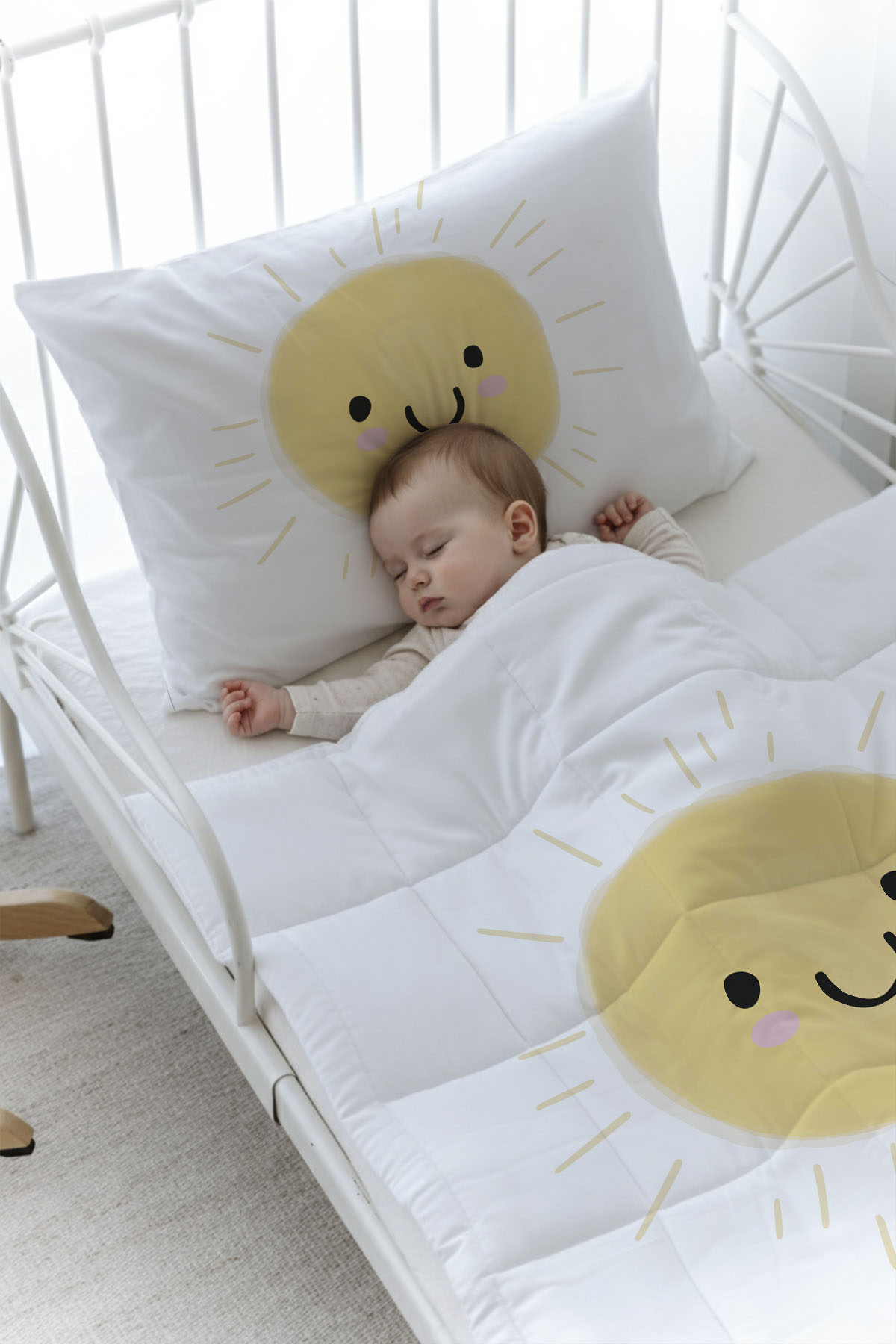 Organik Baskılı Yorgan Seti - Pure Baby Serisi - Gülen Güneş