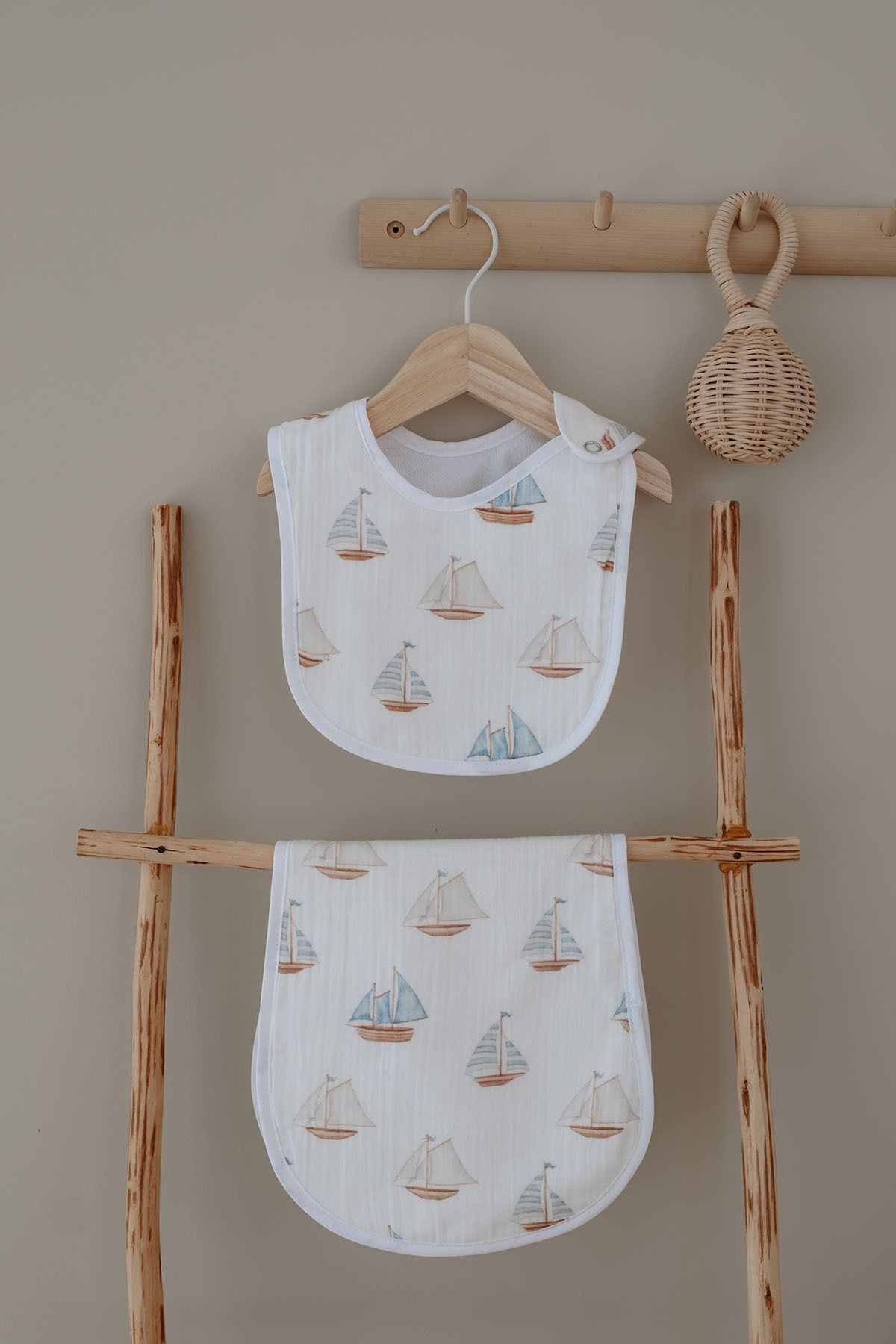 Müslin Önlük ve Omuz Bezi - Pureline Series - Sail Boats