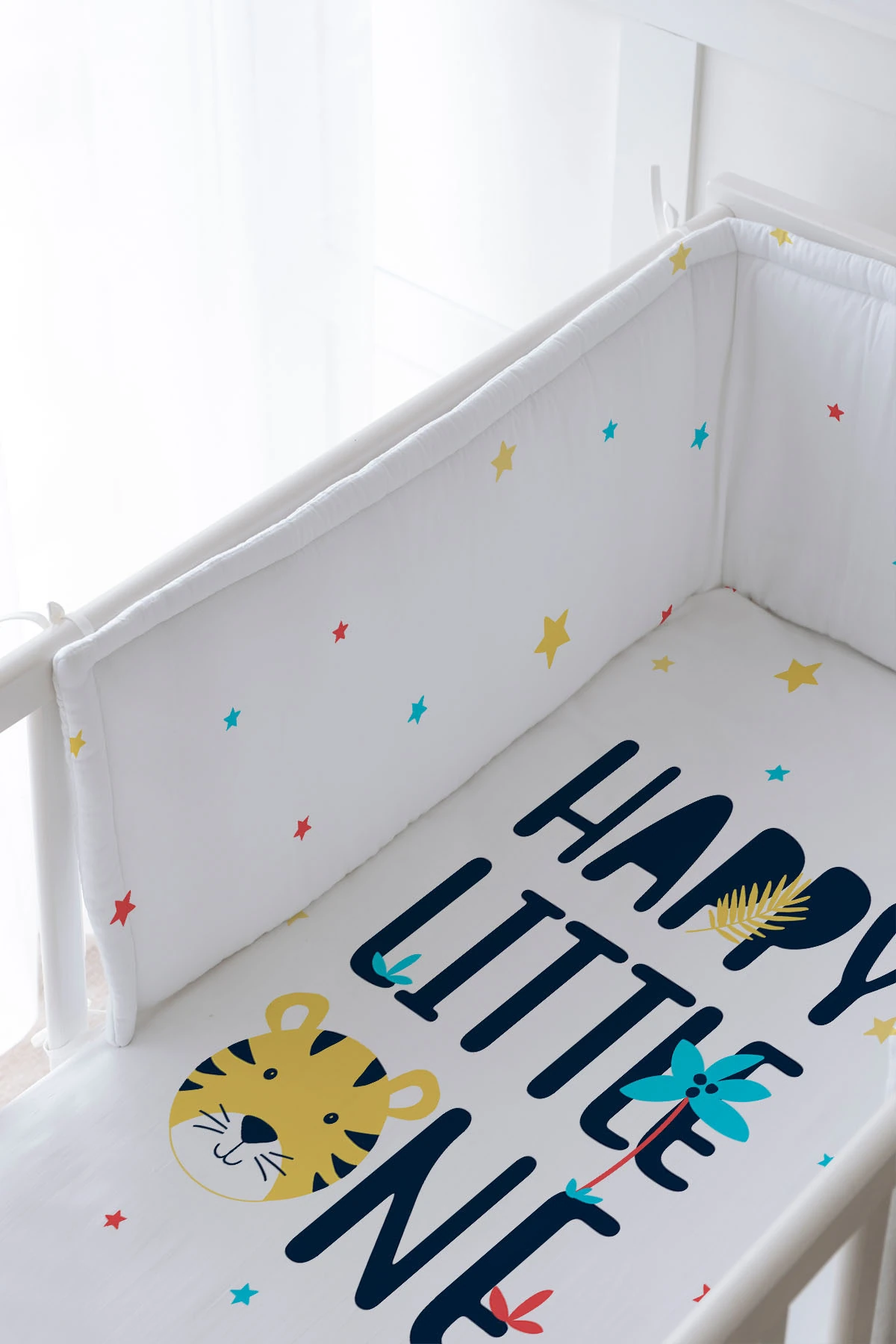 Bebek Başucu Koruyucu ve Baskılı Çarşaflı Uyku Seti - Pure Baby Serisi - Happy Lion