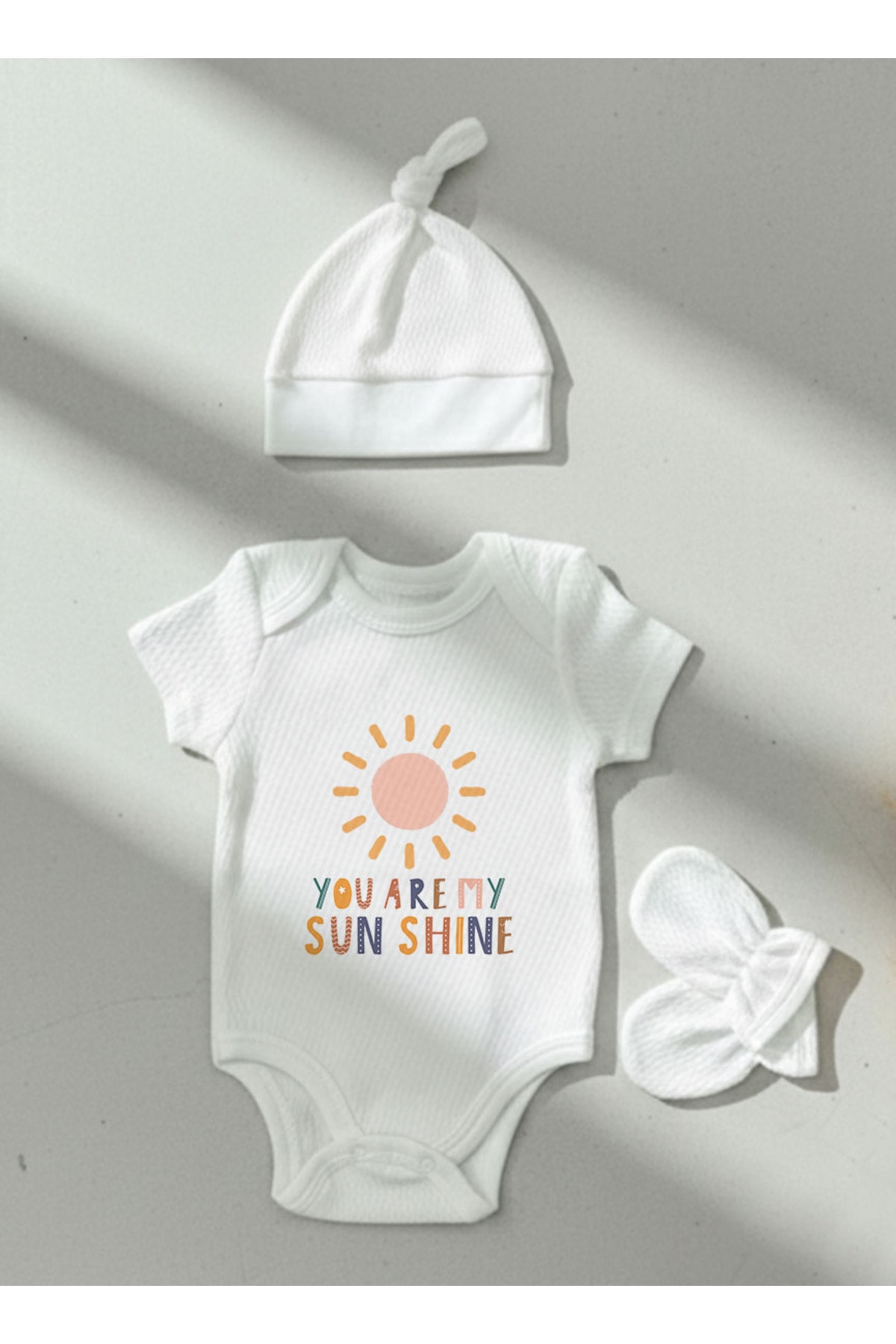 Jakarlı Body Şapka Eldiven - Little Baby - You Are My Sunshine