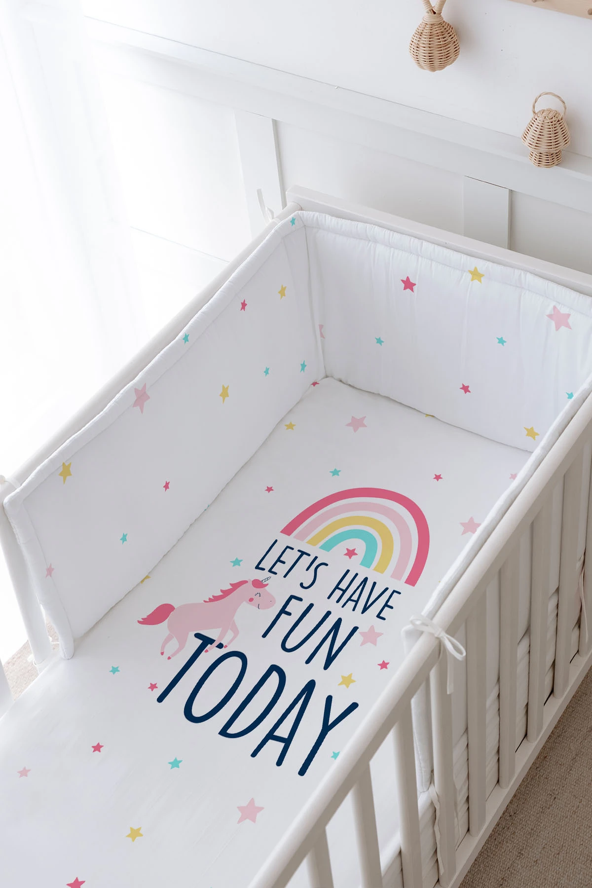 Bebek Başucu Koruyucu ve Baskılı Çarşaflı Uyku Seti - Pure Baby Serisi - Unicorn Fun