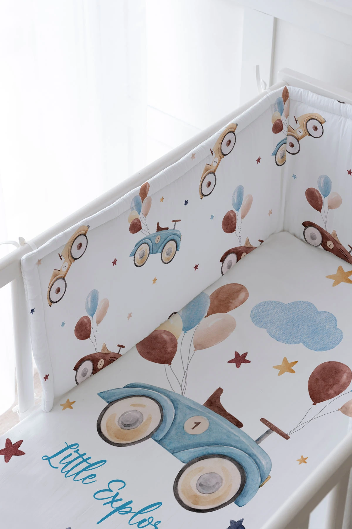 Bebek Başucu Koruyucu ve Baskılı Çarşaflı Uyku Seti - For Baby Serisi - Balonlu Araba