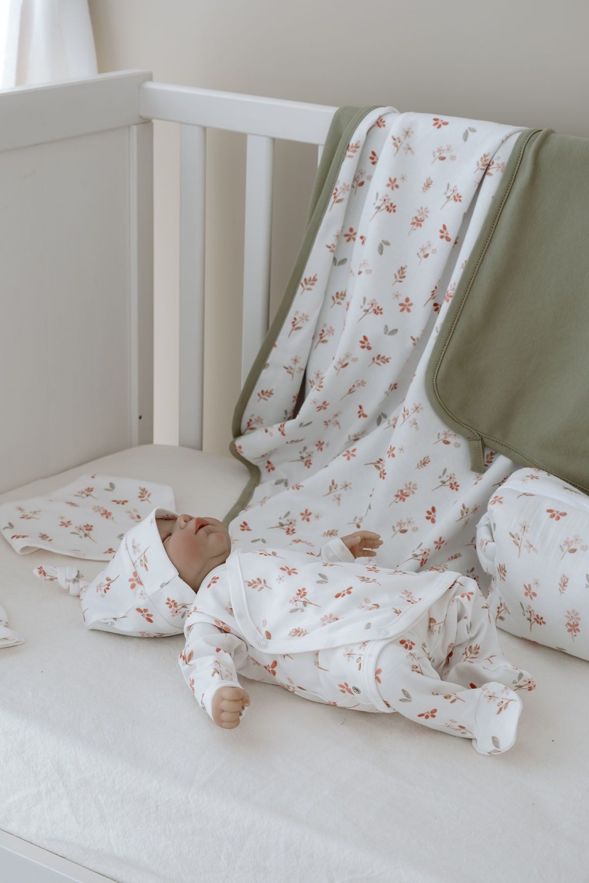 Organik Hastane Çıkışı - Pureline Series - Soft Bloom
