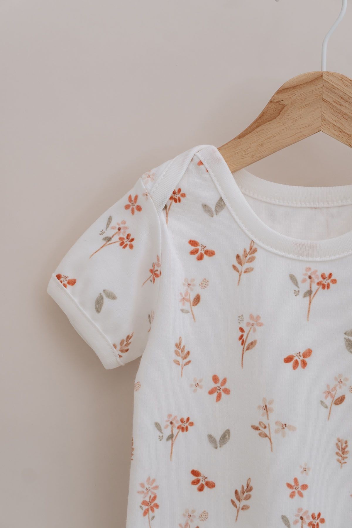 Kısa Kollu Bebek Body - Pureline Series - Soft Bloom