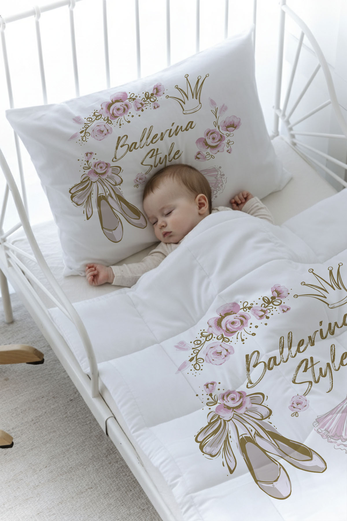 Organik Baskılı Yorgan Seti - For Baby Serisi - Altın Bale Kıyafetleri