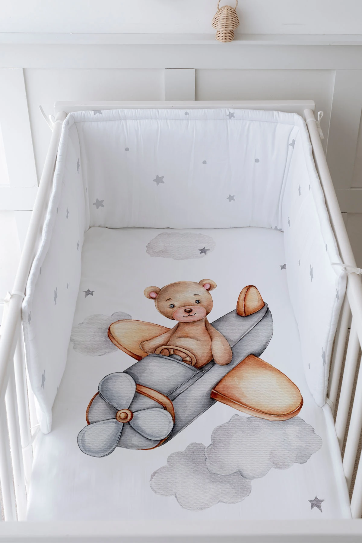 Bebek Başucu Koruyucu ve Baskılı Çarşaflı Uyku Seti - Pure Baby Serisi - Uçan Ayı