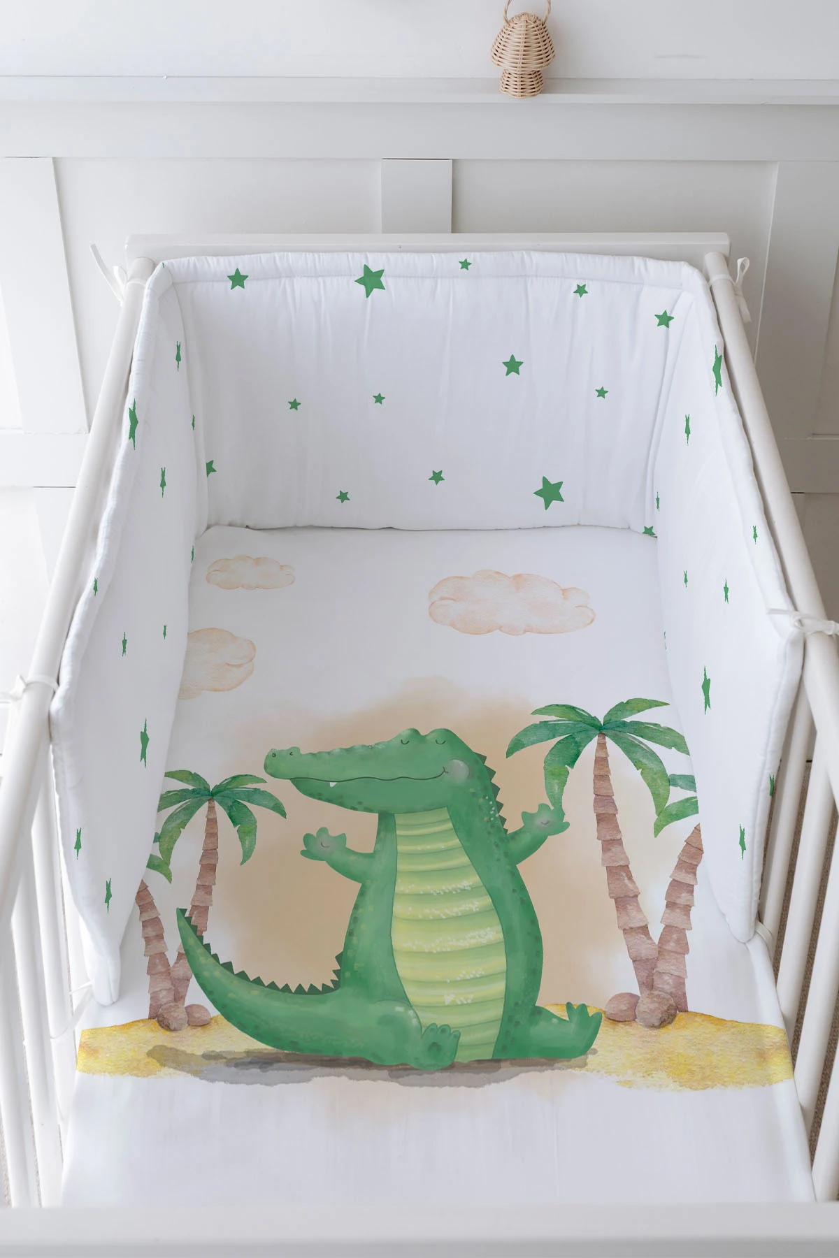 Bebek Başucu Koruyucu ve Baskılı Çarşaflı Uyku Seti - Pure Baby Serisi - Sevimli Timsah