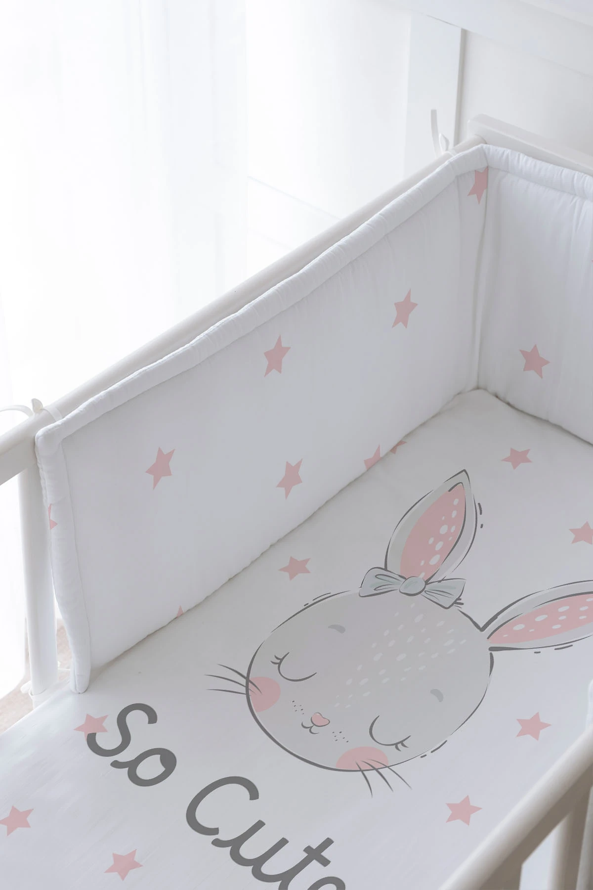 Bebek Başucu Koruyucu ve Baskılı Çarşaflı Uyku Seti - For Baby Serisi - Pembe Kulaklı Tavşan