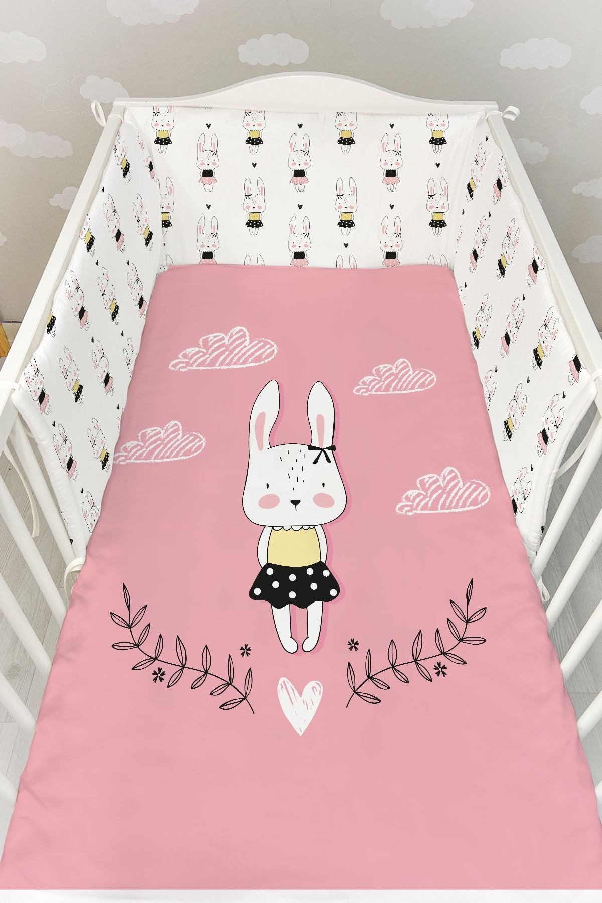 Bebek Başucu Koruyucu ve Baskılı Çarşaflı Uyku Seti - For Baby Serisi - Pembe Uzun Kulaklı Tavşan