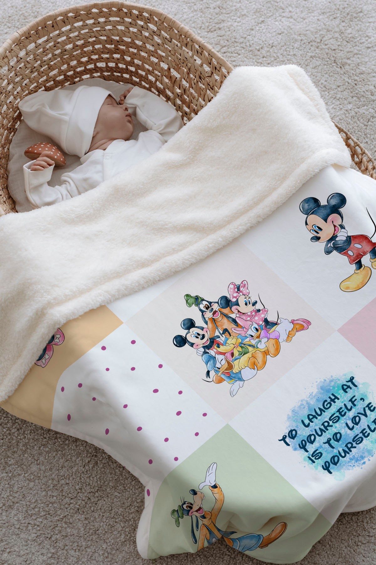 Peluş Çift Yüz Battaniye - Mickey Ve Arkadaşları Patchwork