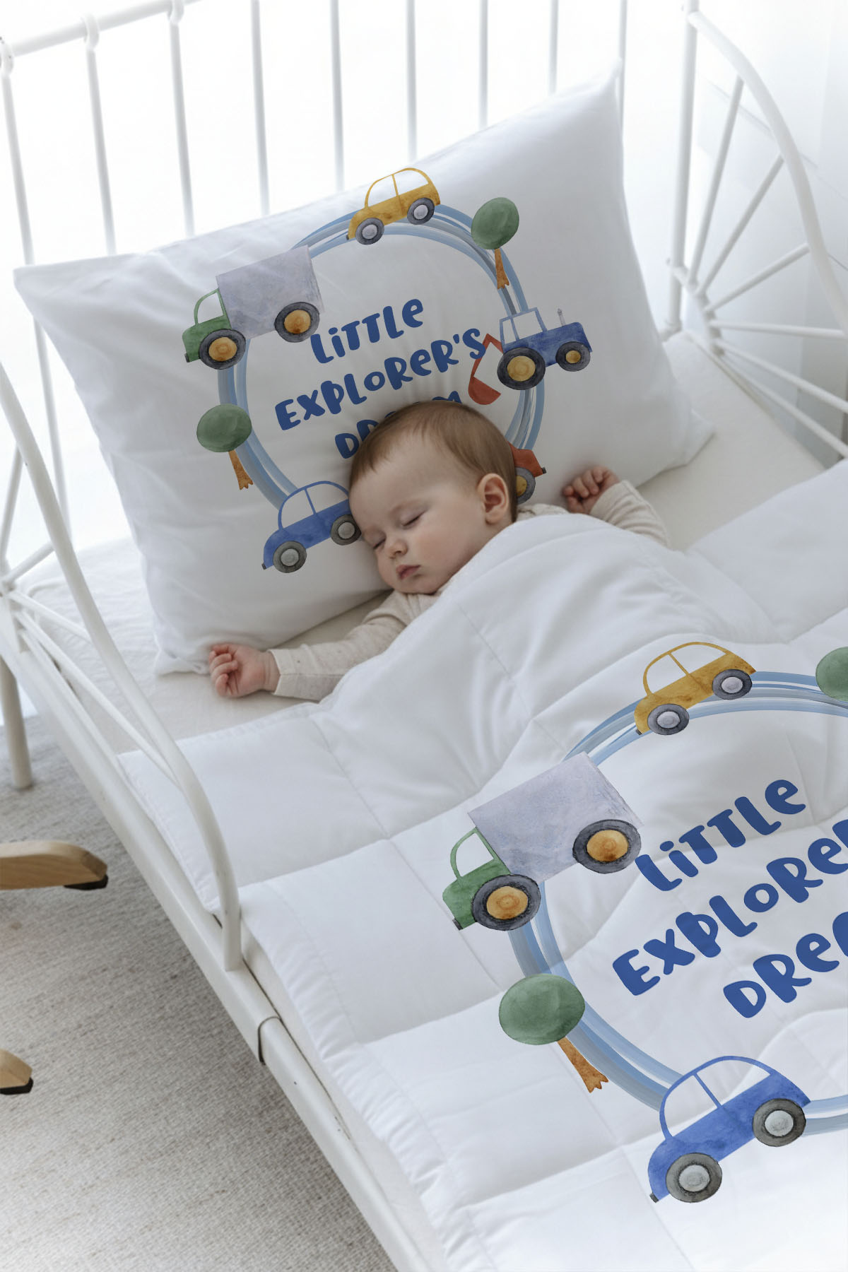 Organik Baskılı Yorgan Seti - For Baby Serisi - Mavi Çemberde Arabalar