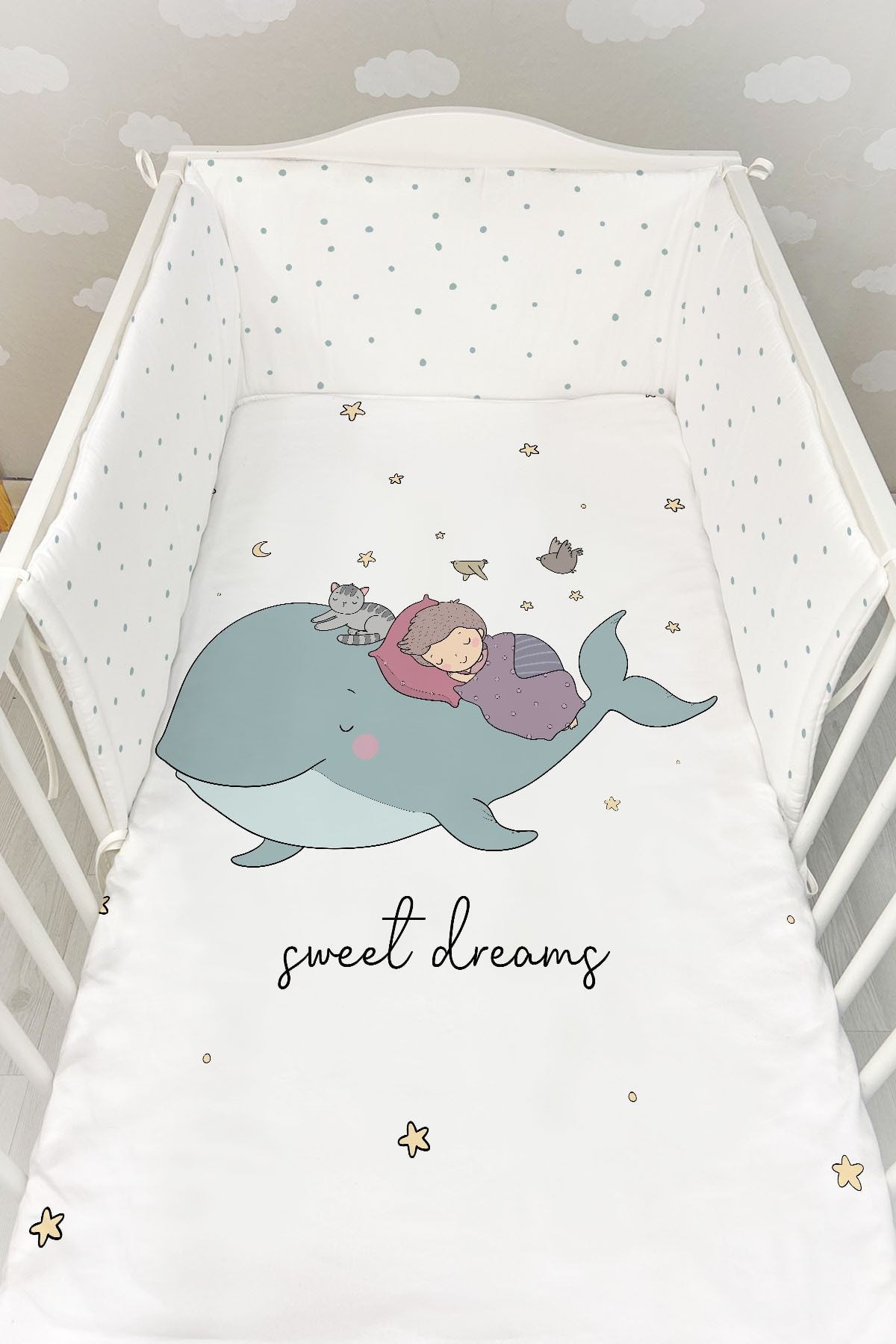 Bebek Başucu Koruyucu ve Baskılı Çarşaflı Uyku Seti - Pure Baby Serisi - Balina Ve Çocuk