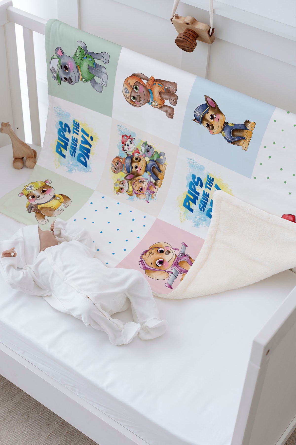 Peluş Çift Yüz Battaniye - Paw Patrol Patchwork