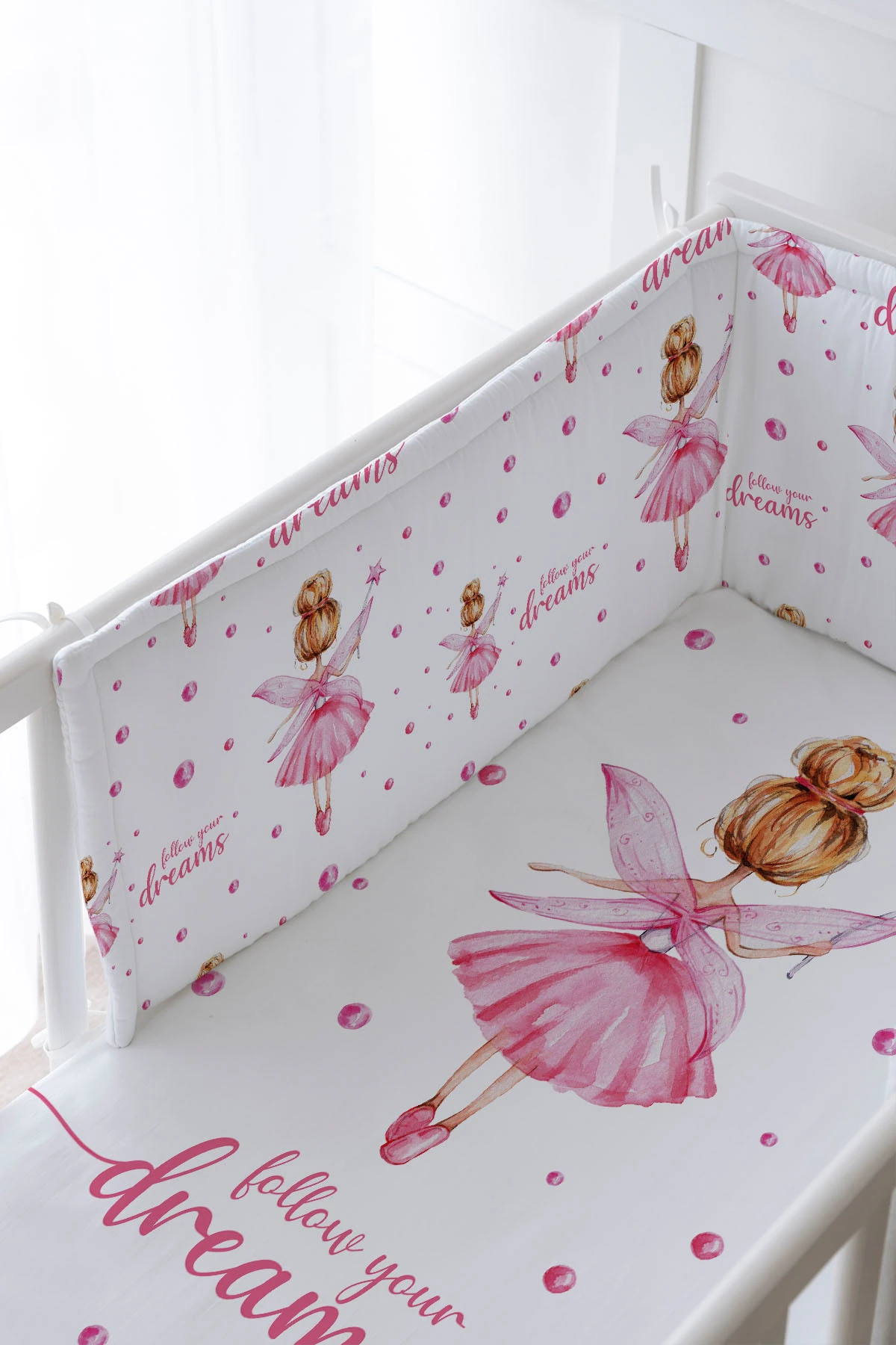 Bebek Başucu Koruyucu ve Baskılı Çarşaflı Uyku Seti - For Baby Serisi - Topuzlu Pembe Peri