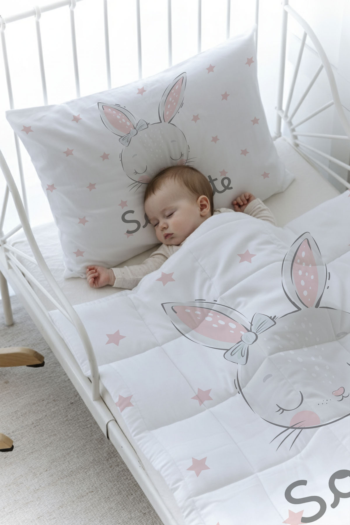 Organik Baskılı Yorgan Seti - For Baby Serisi - Pembe Kulaklı Tavşan