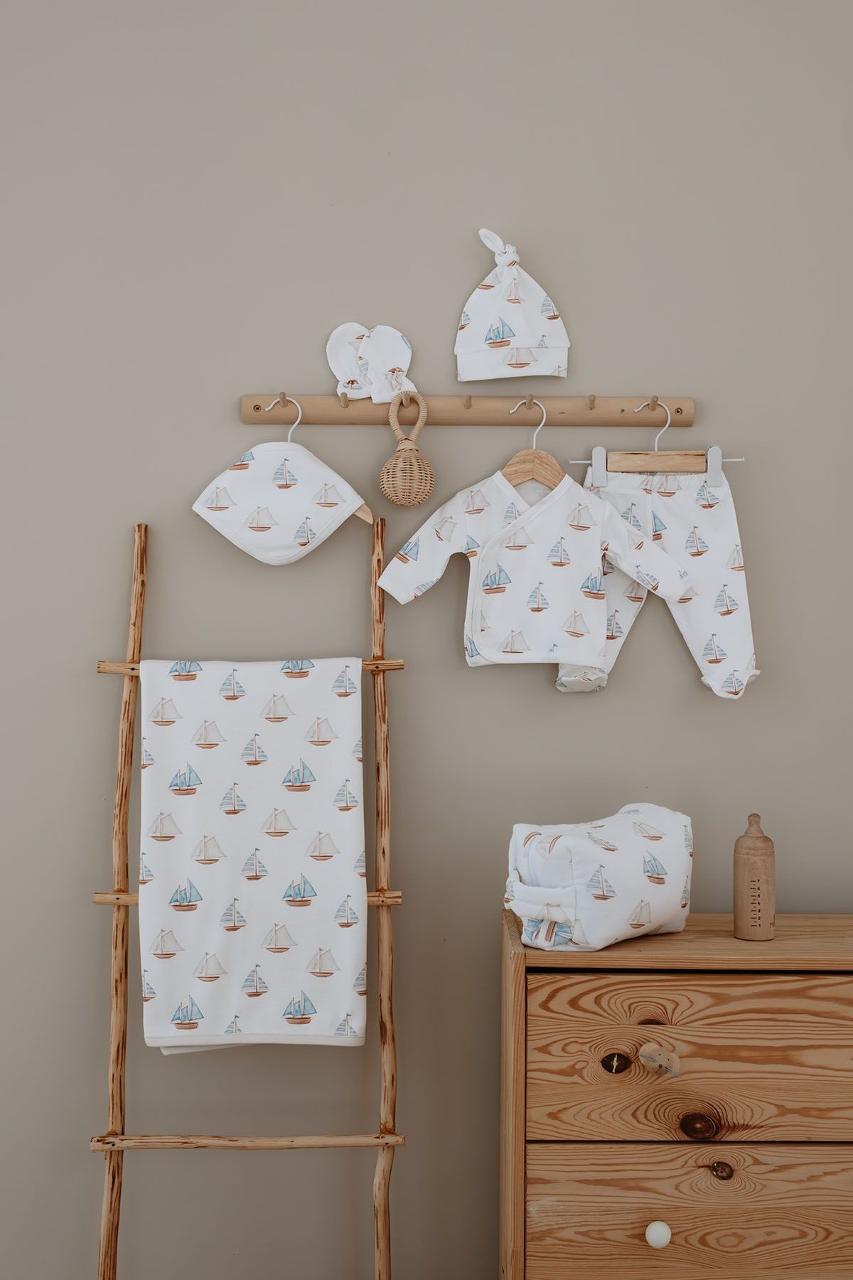 Organik Hastane Çıkışı - Pureline Series - Sail Boats