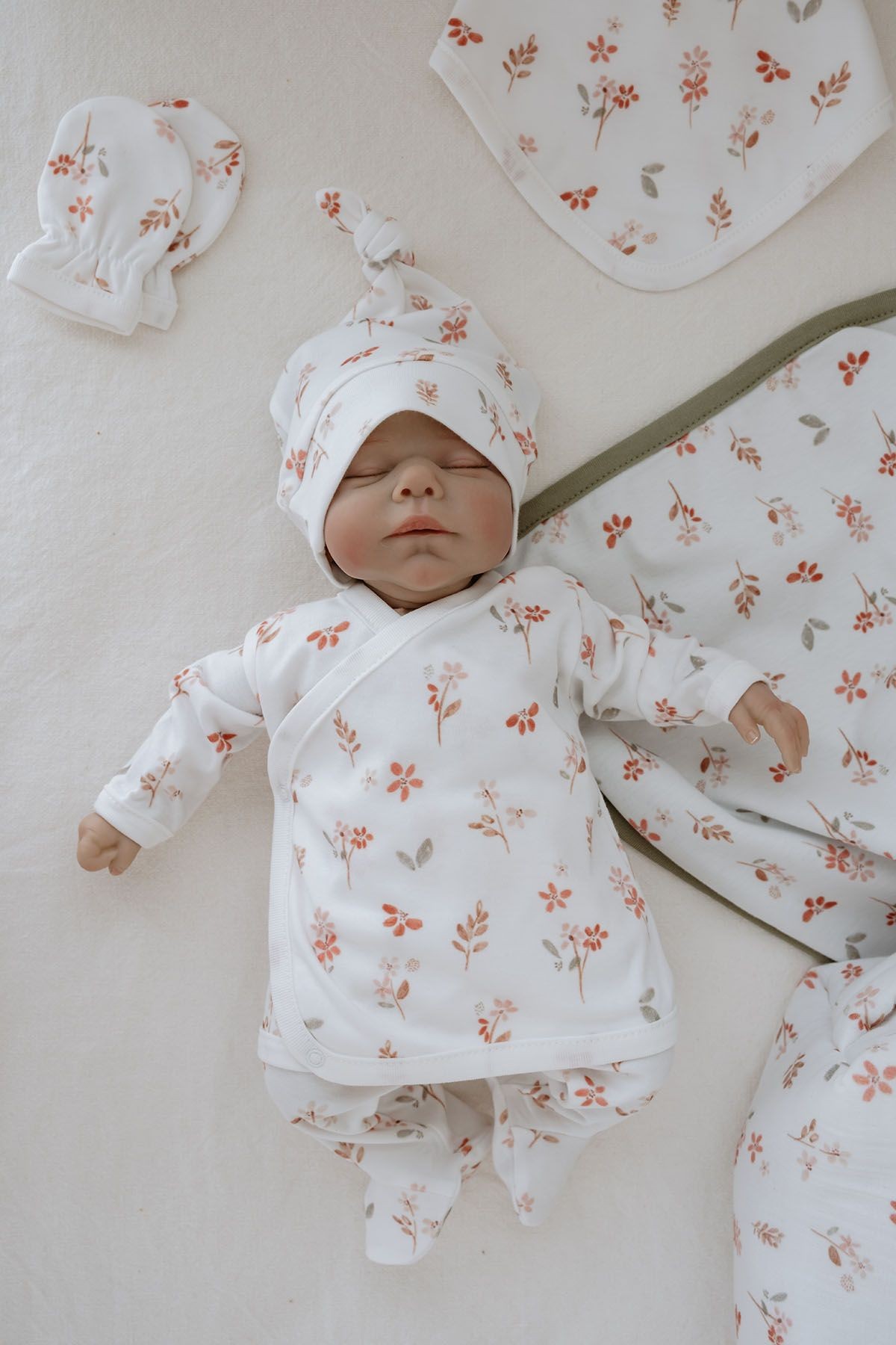 Organik Hastane Çıkışı - Pureline Series - Soft Bloom