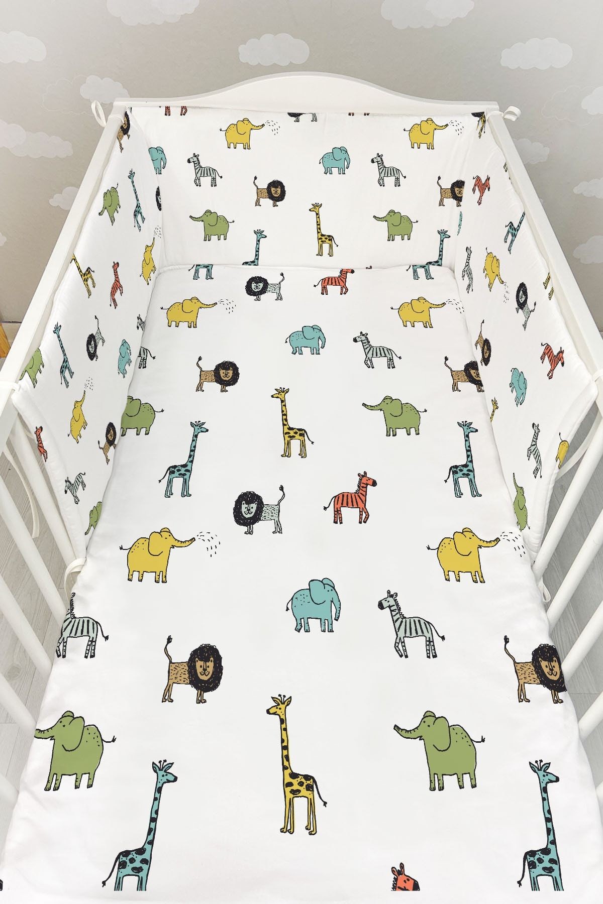 Bebek Başucu Koruyucu ve Baskılı Çarşaflı Uyku Seti - Pure Baby Serisi - Doodle Animal